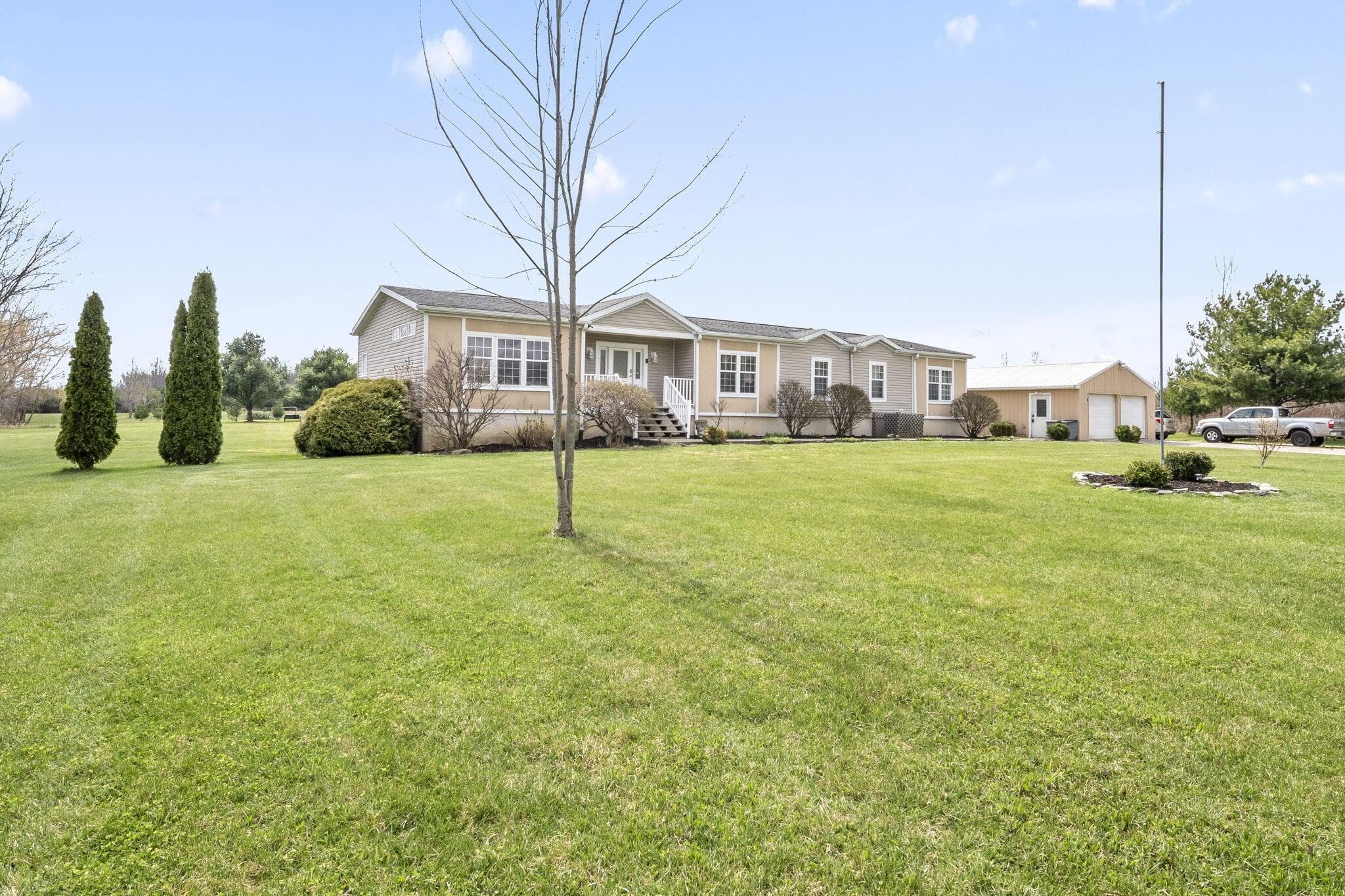 7046 Township Road 195, Centerburg, OH 43011