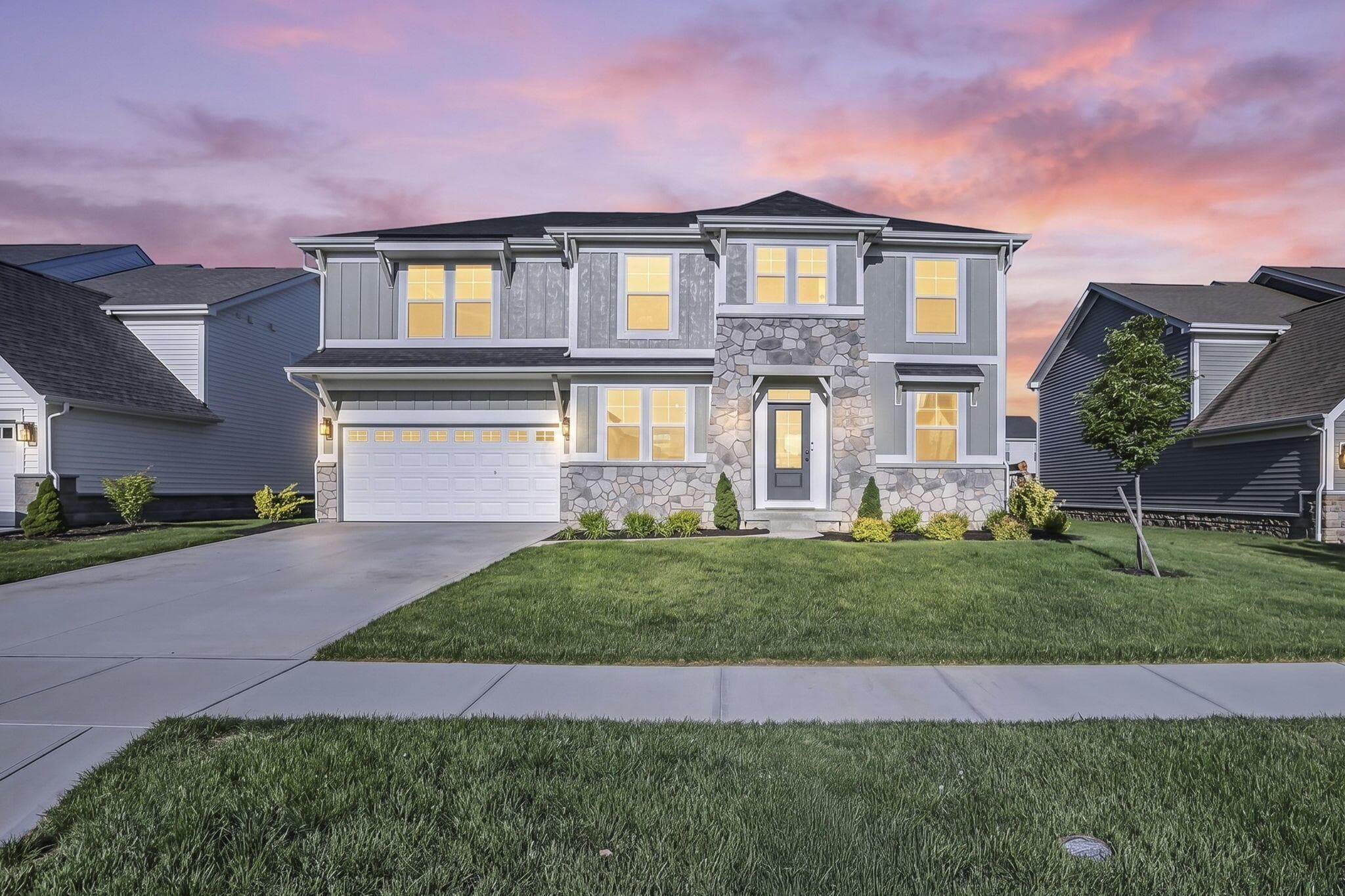 6076 Honey Farm Way, Grove City, OH 43123