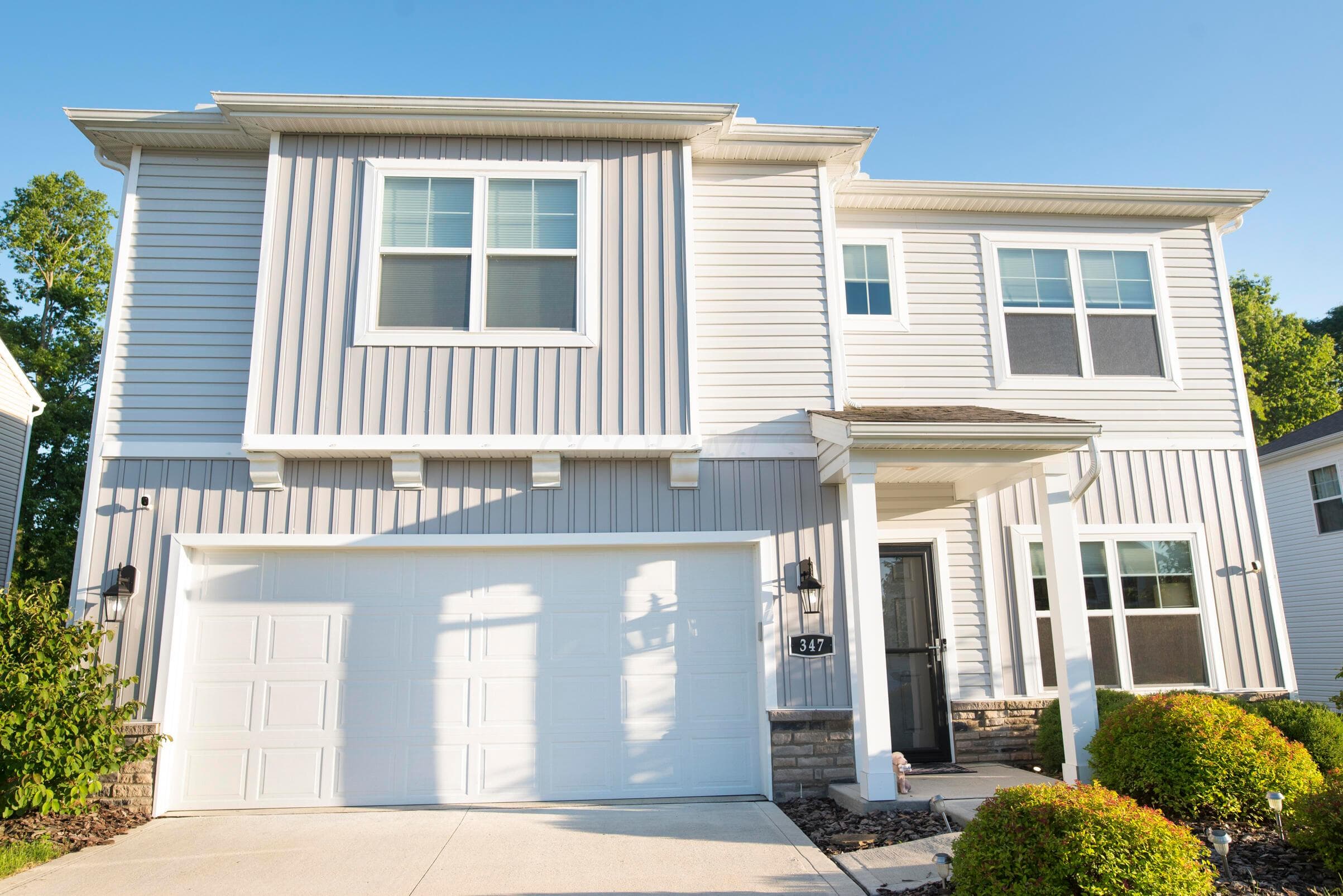 347 Kells Court W, Newark, OH 43055