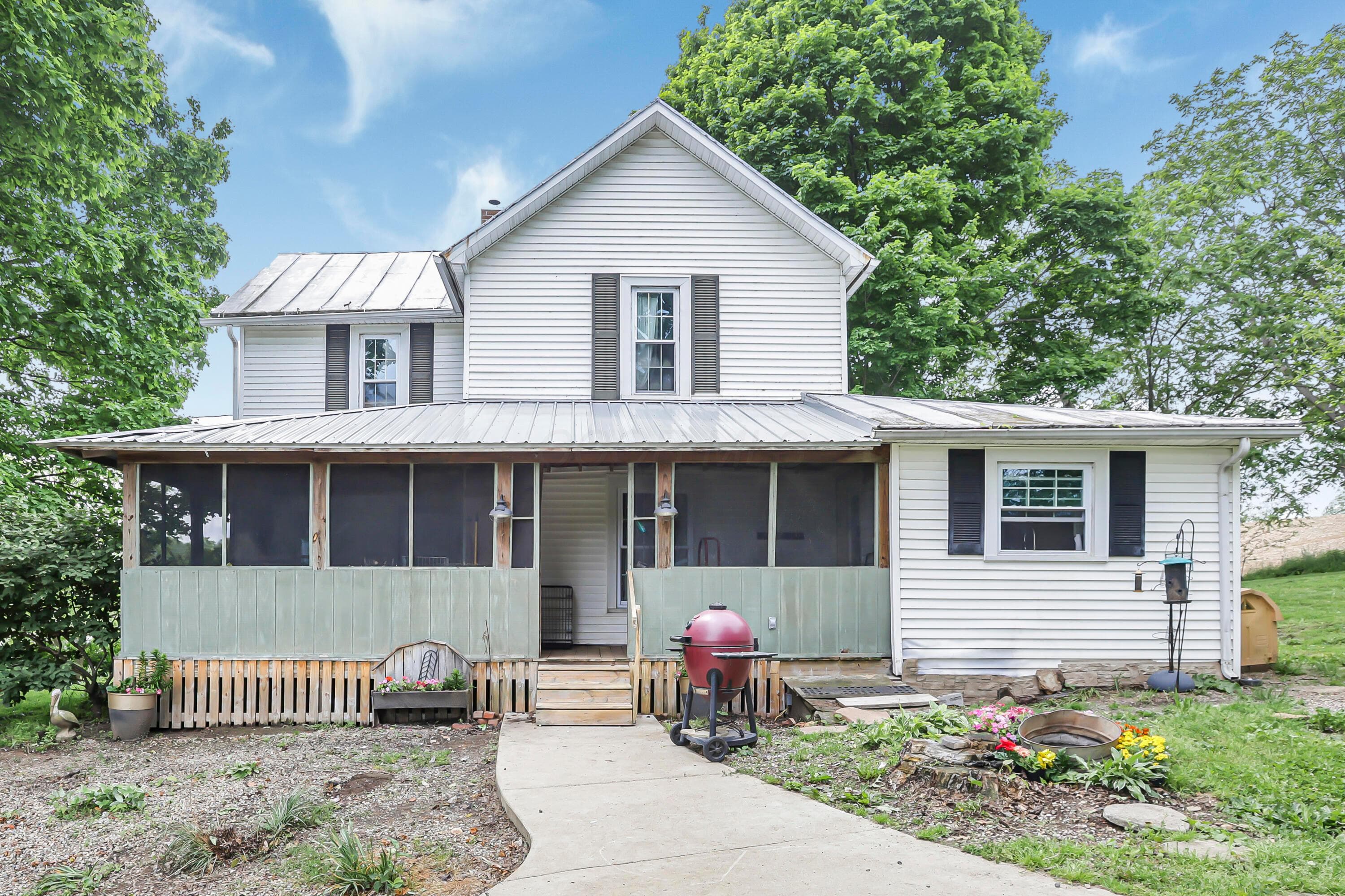 11479 Armentrout Road, Fredericktown, OH 43019
