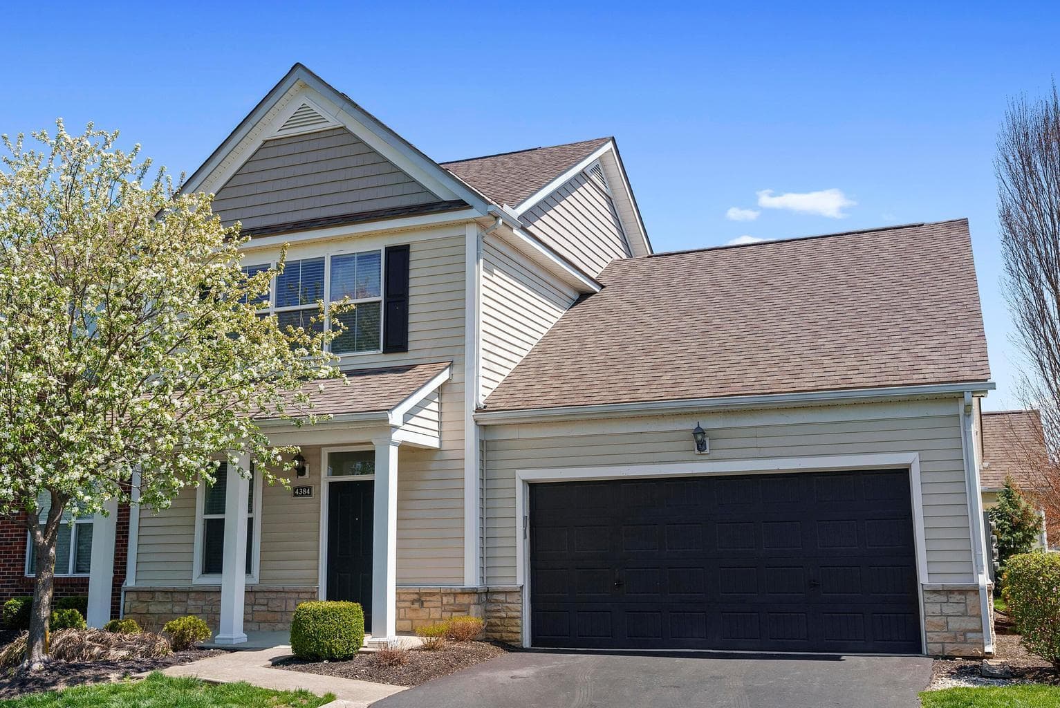 4384 Grand Crossing Boulevard #6, Grove City, OH 43123