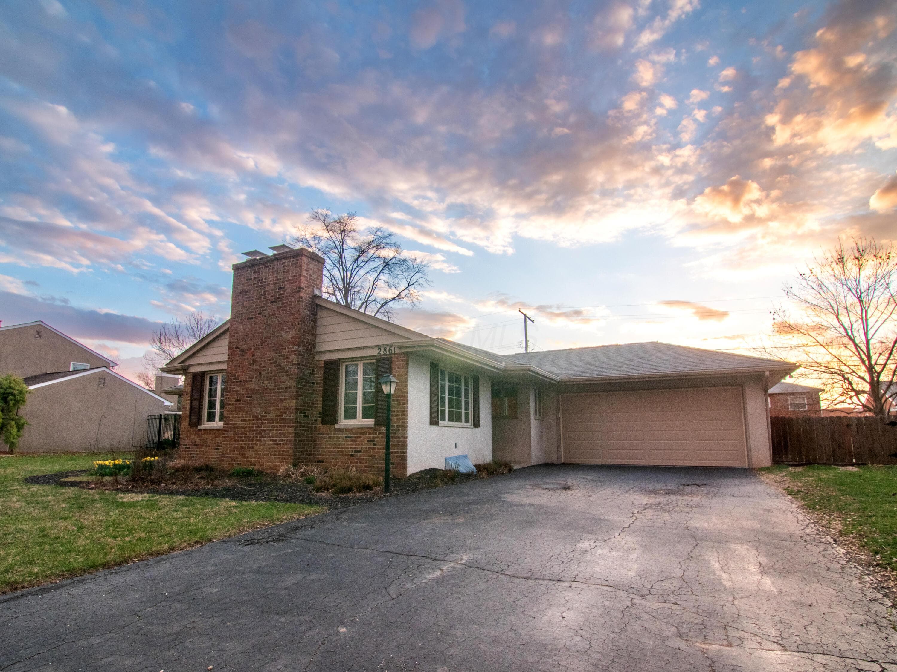 2861 Wellesley Drive, Columbus, OH 43221