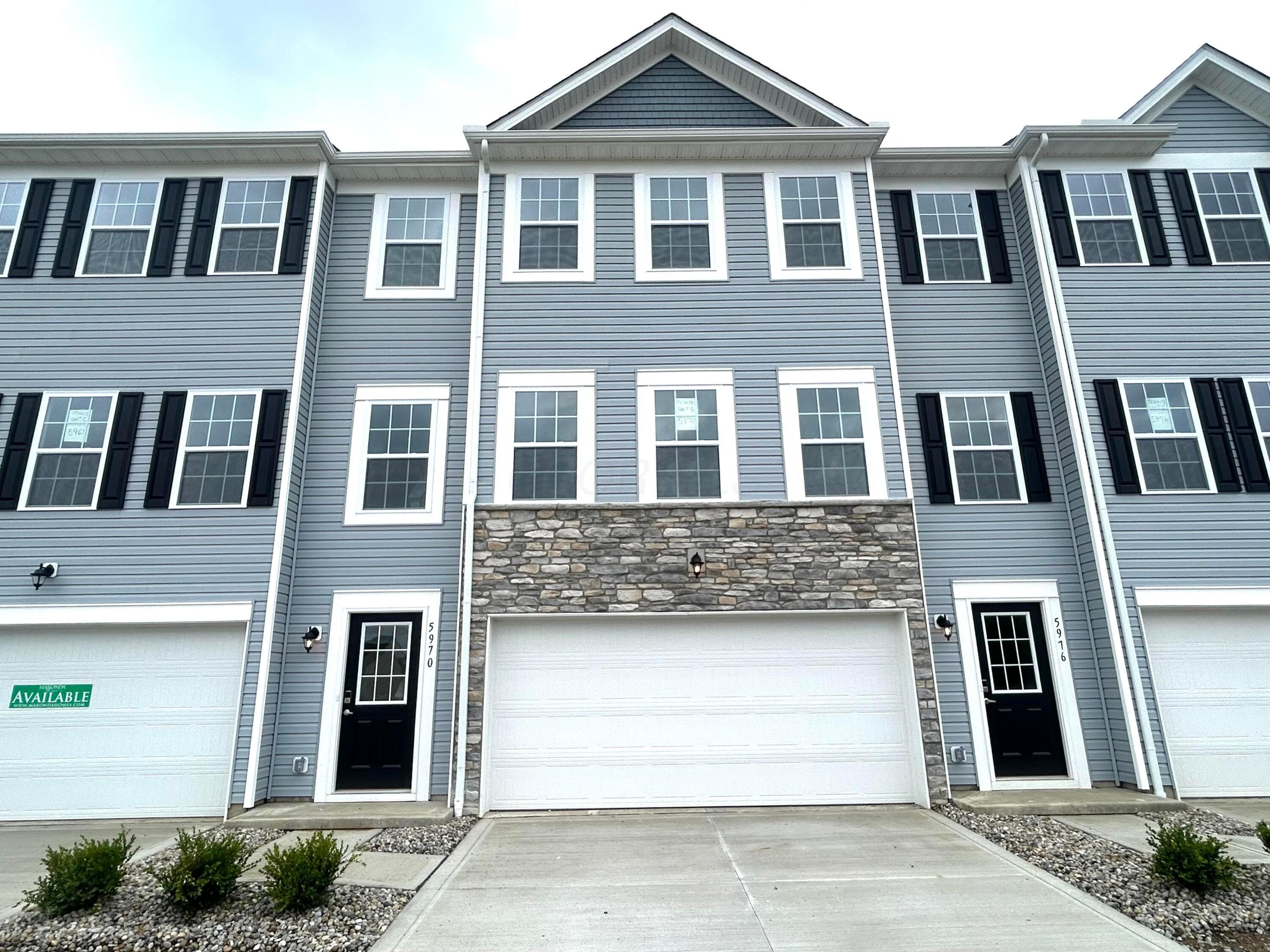 5970 Abernathy Lane, Columbus, OH 43232