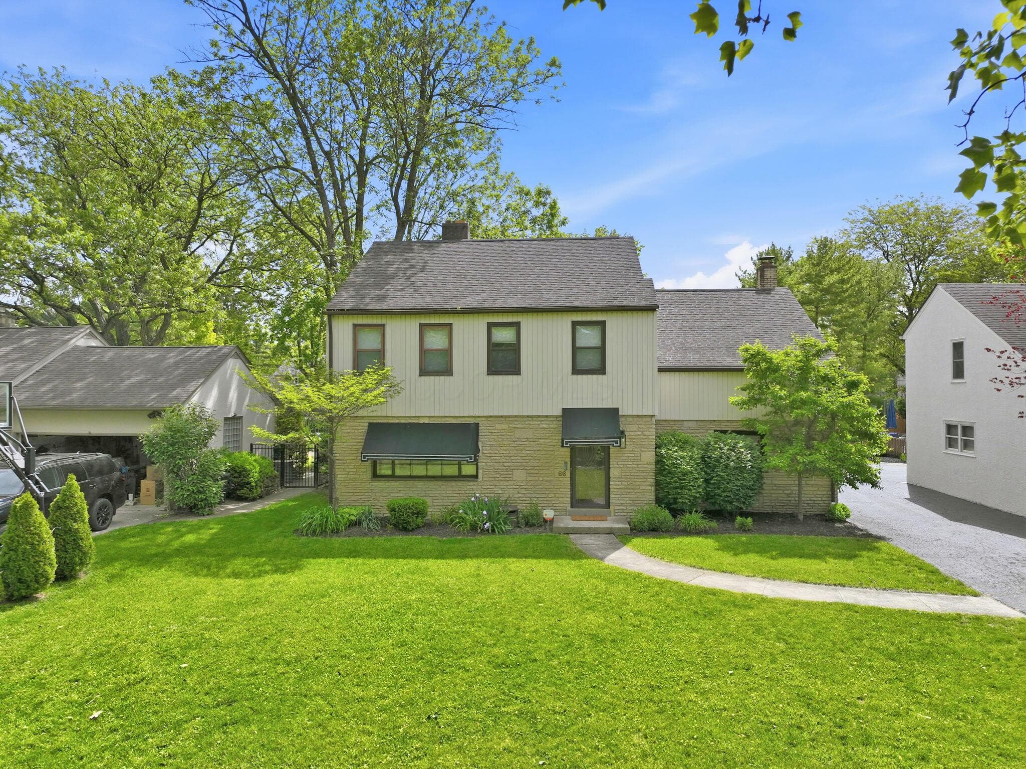 66 S Roosevelt Avenue, Bexley, OH 43209