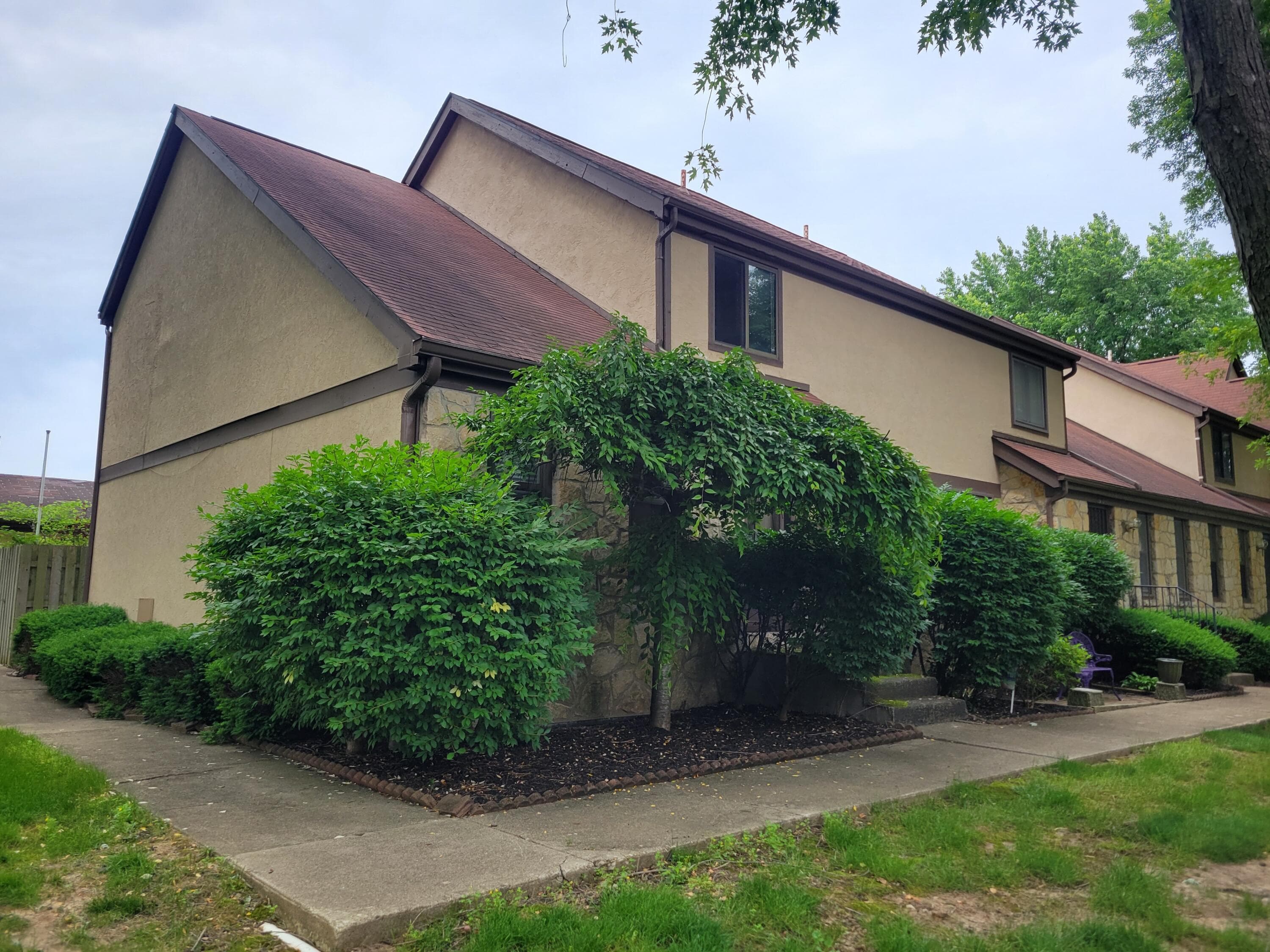 6353 Lennon Court #A, Columbus, OH 43213
