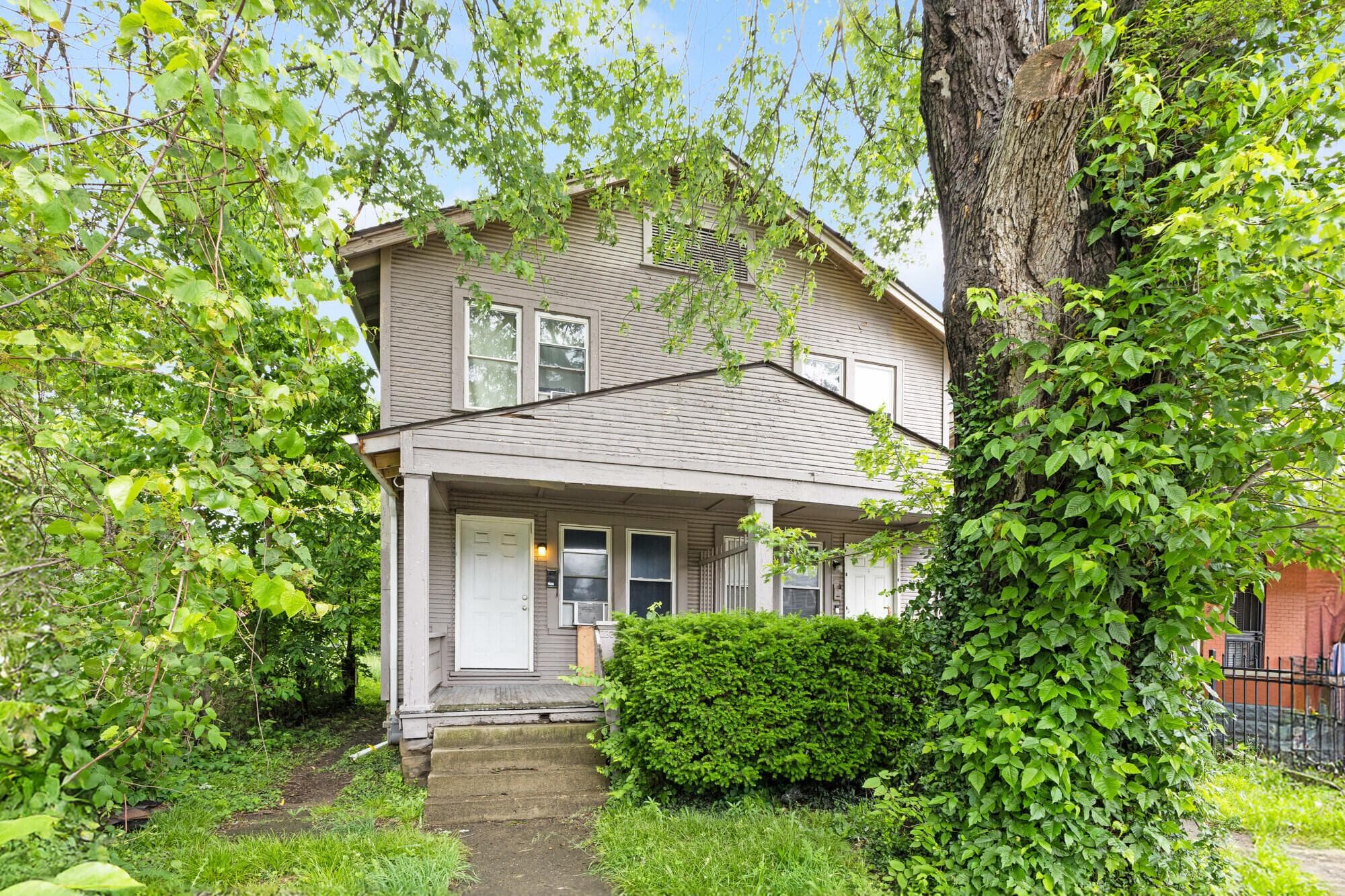 2306-2308 E 5th Avenue, Columbus, OH 43219