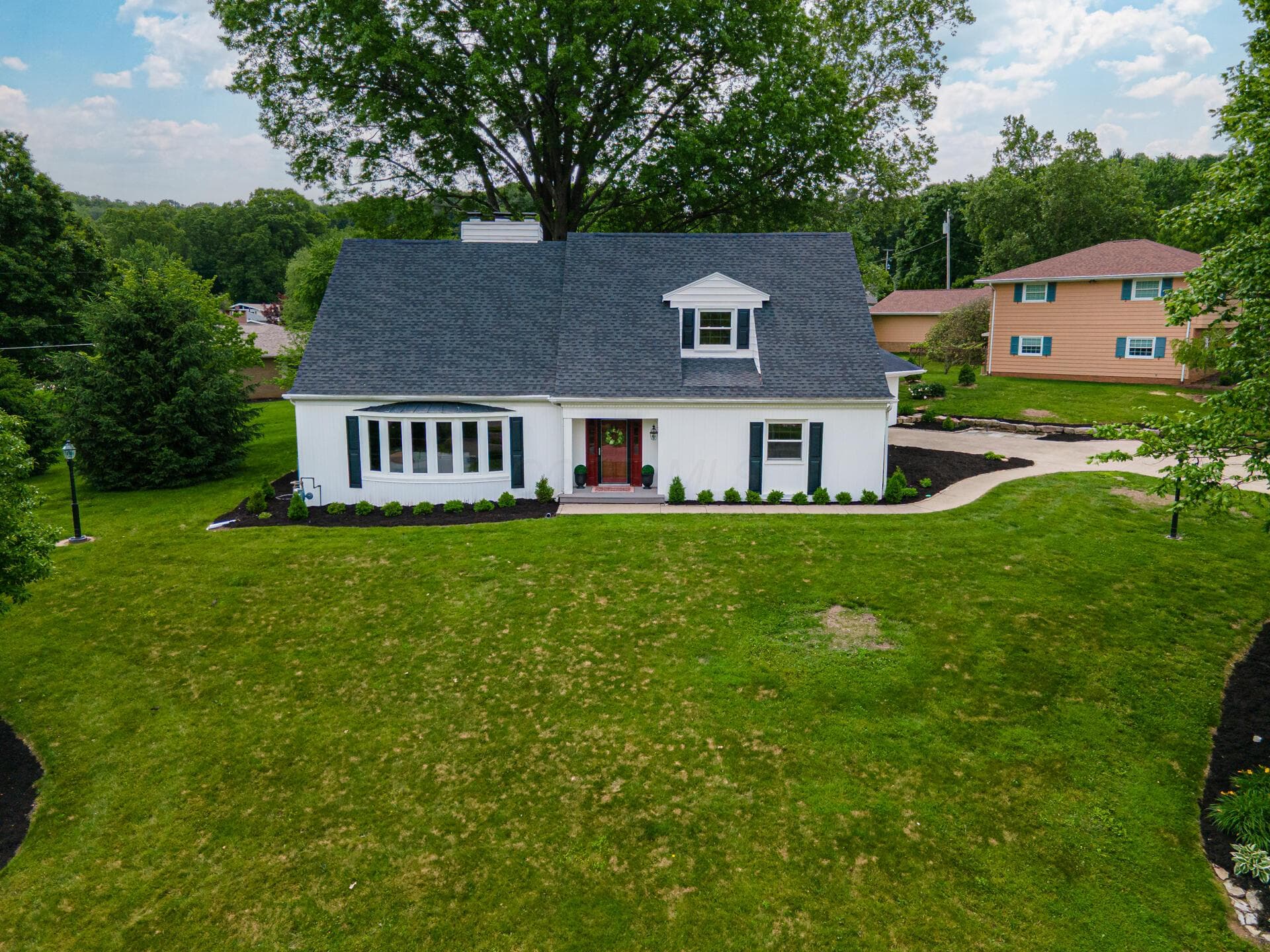 1691 Knob Hill Drive, Coshocton, OH 43812