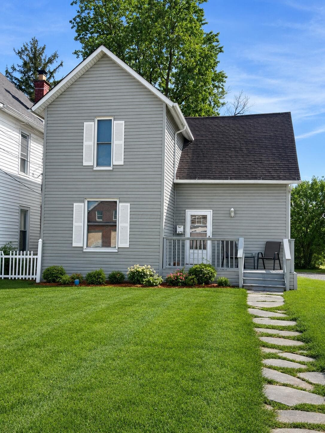 17 S Oregon Street, Johnstown, OH 43031