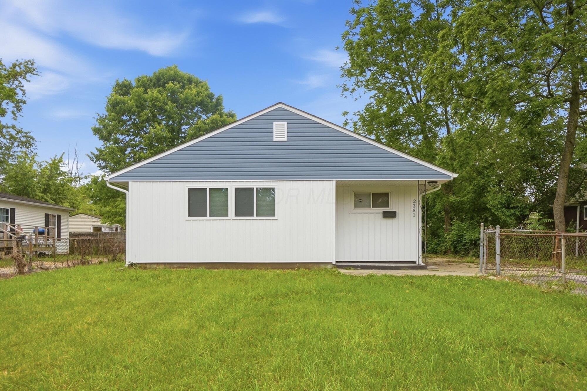 2381 Brentnell Avenue, Columbus, OH 43211
