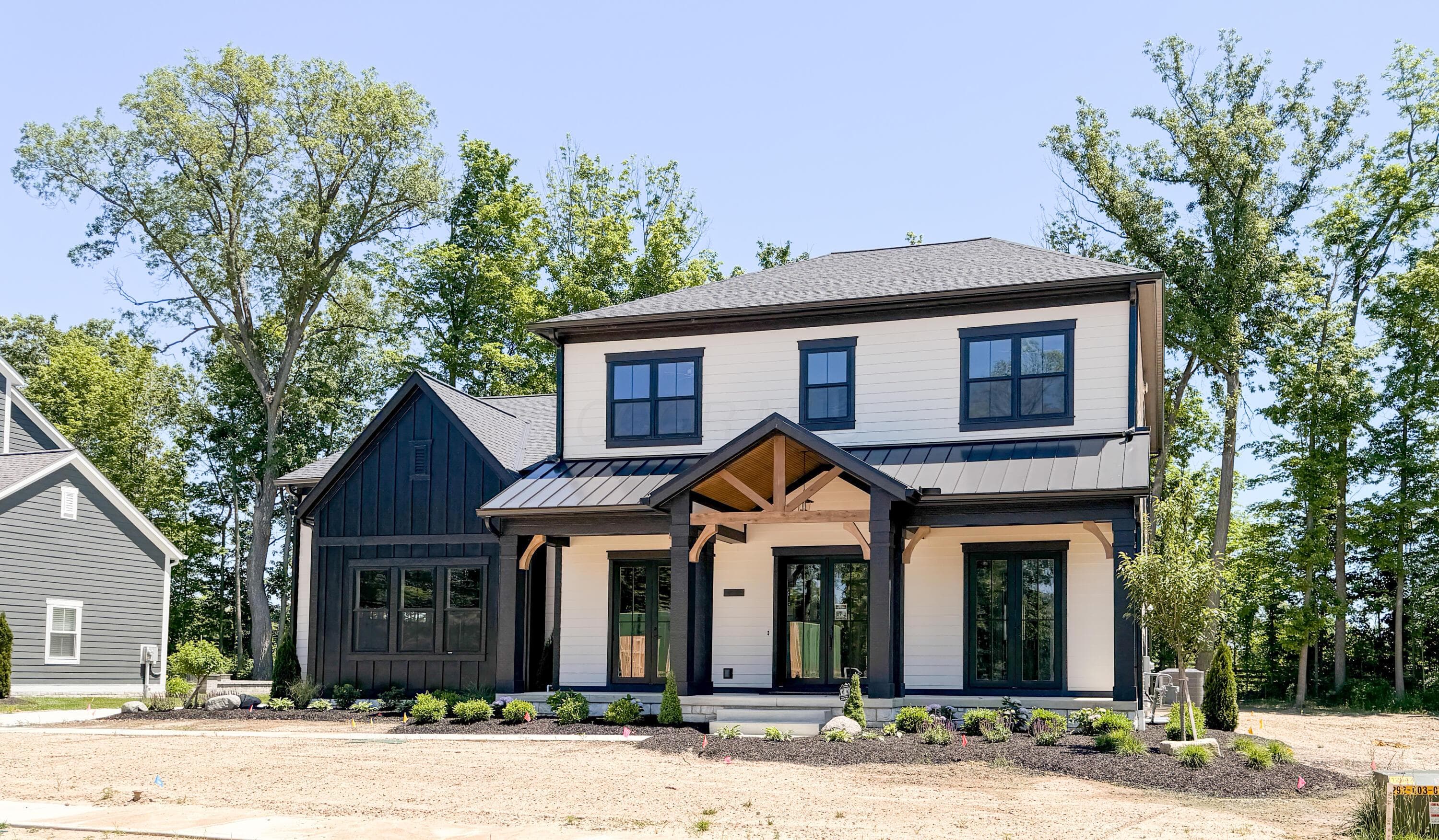 9026 Fox Field Path, Plain City, OH 43064