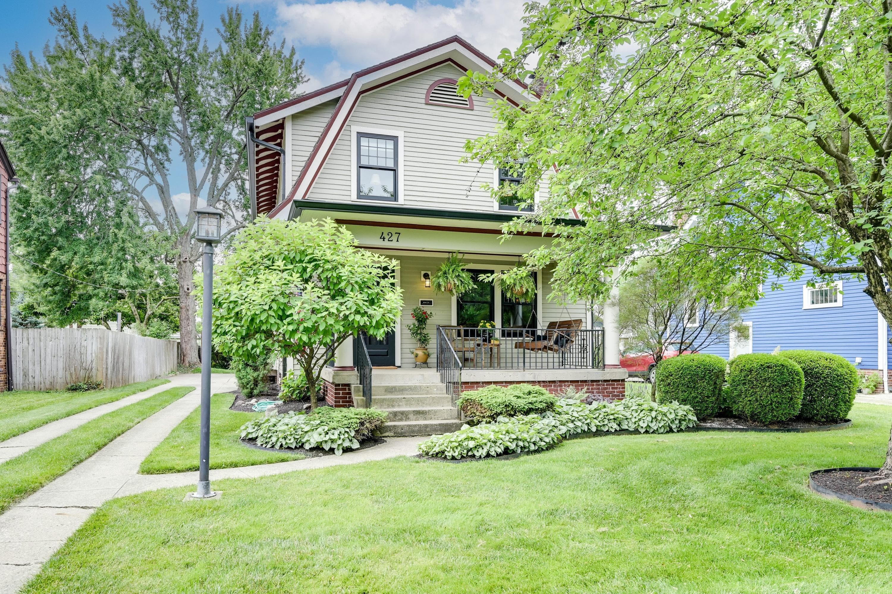 427 E Dunedin Road, Columbus, OH 43214