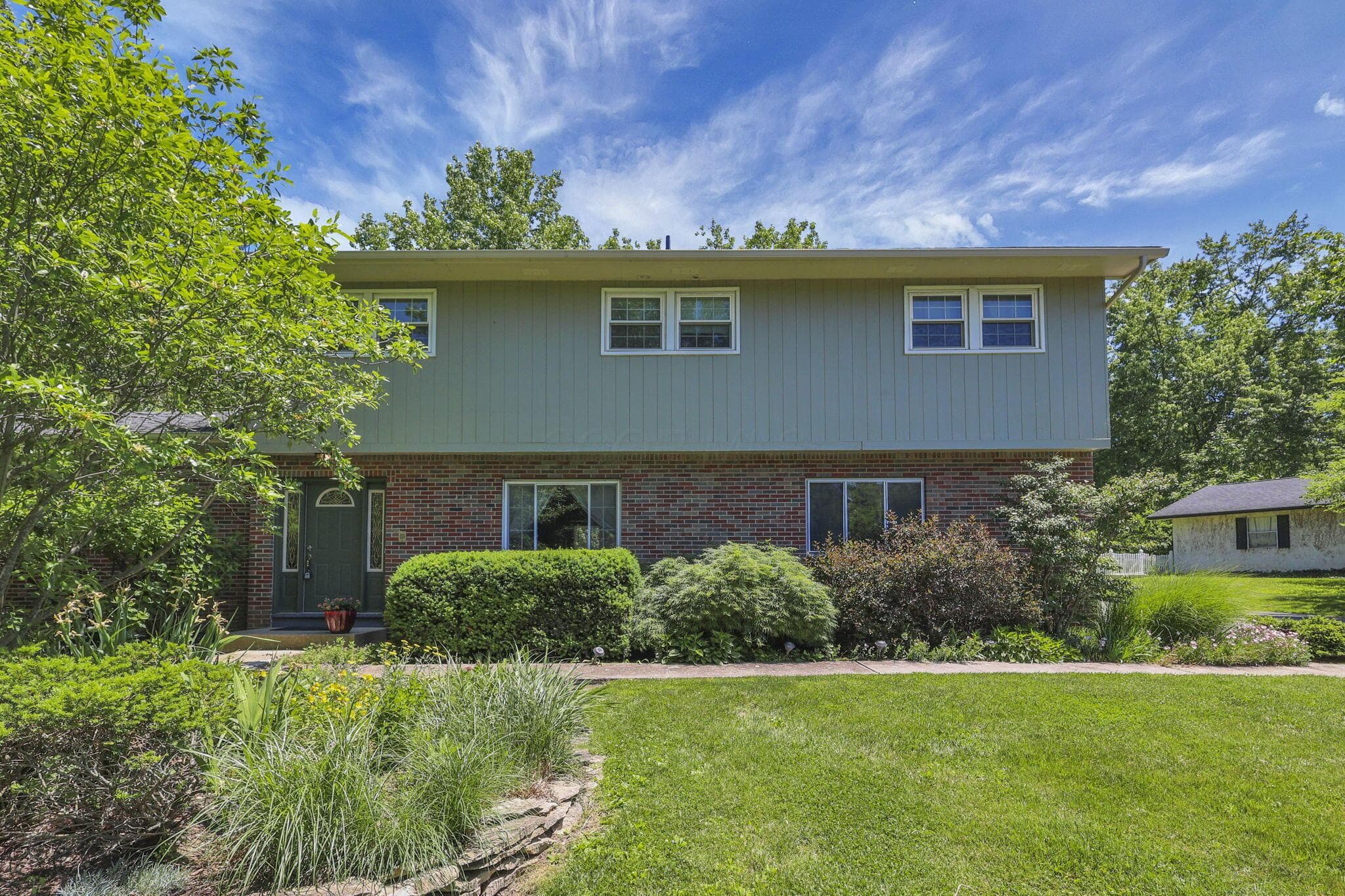 830 Harvest Lane Court, Columbus, OH 43213