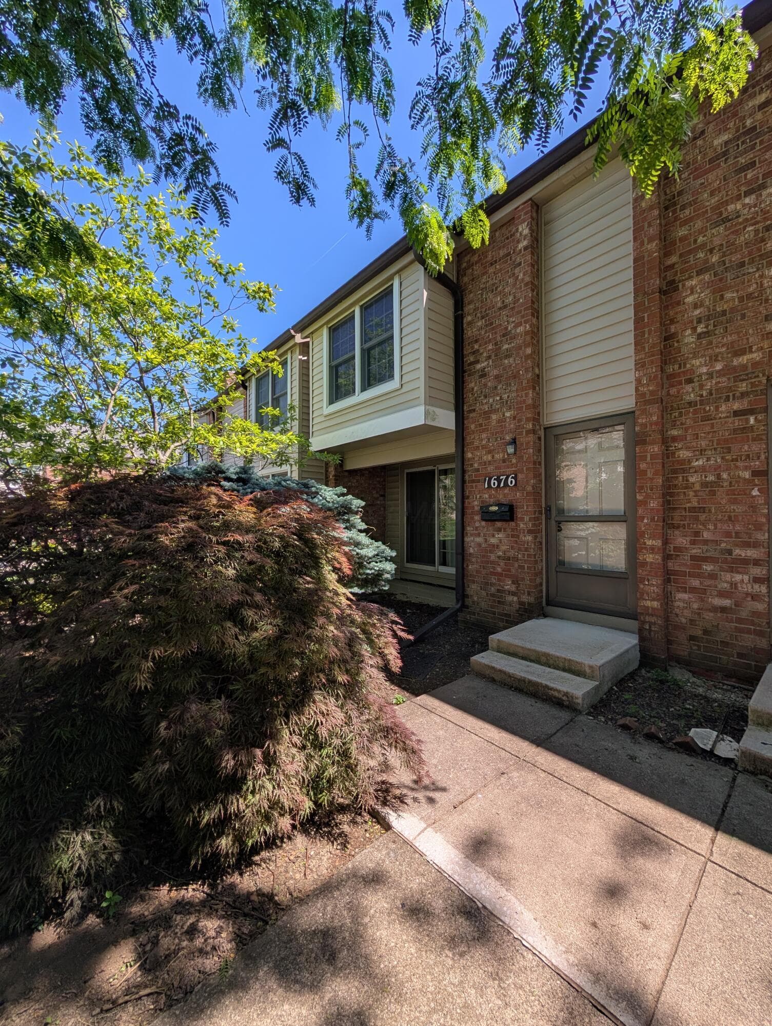 1676 Van Pelt Street #76, Columbus, OH 43220