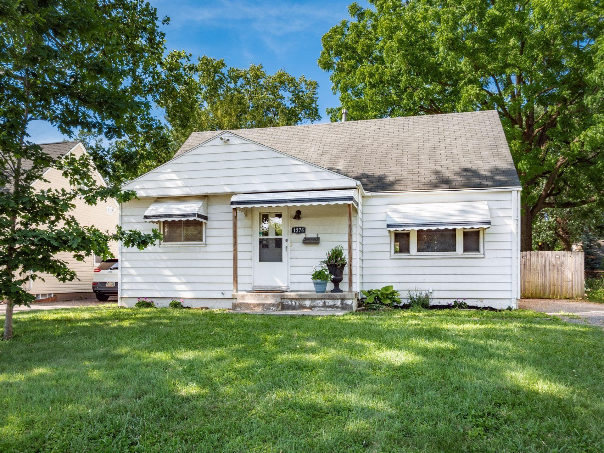 1276 Urana Avenue, Columbus, OH 43224