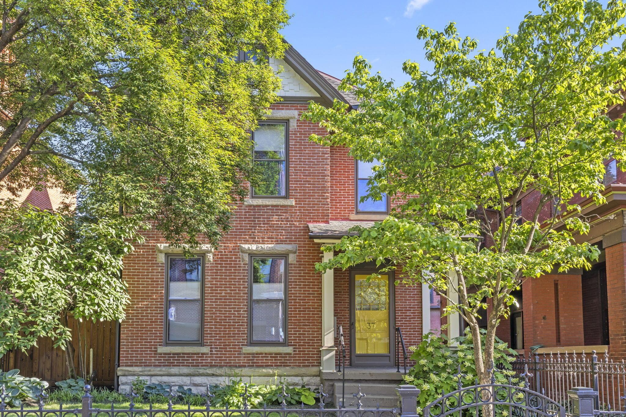 37 W 3rd Avenue, Columbus, OH
