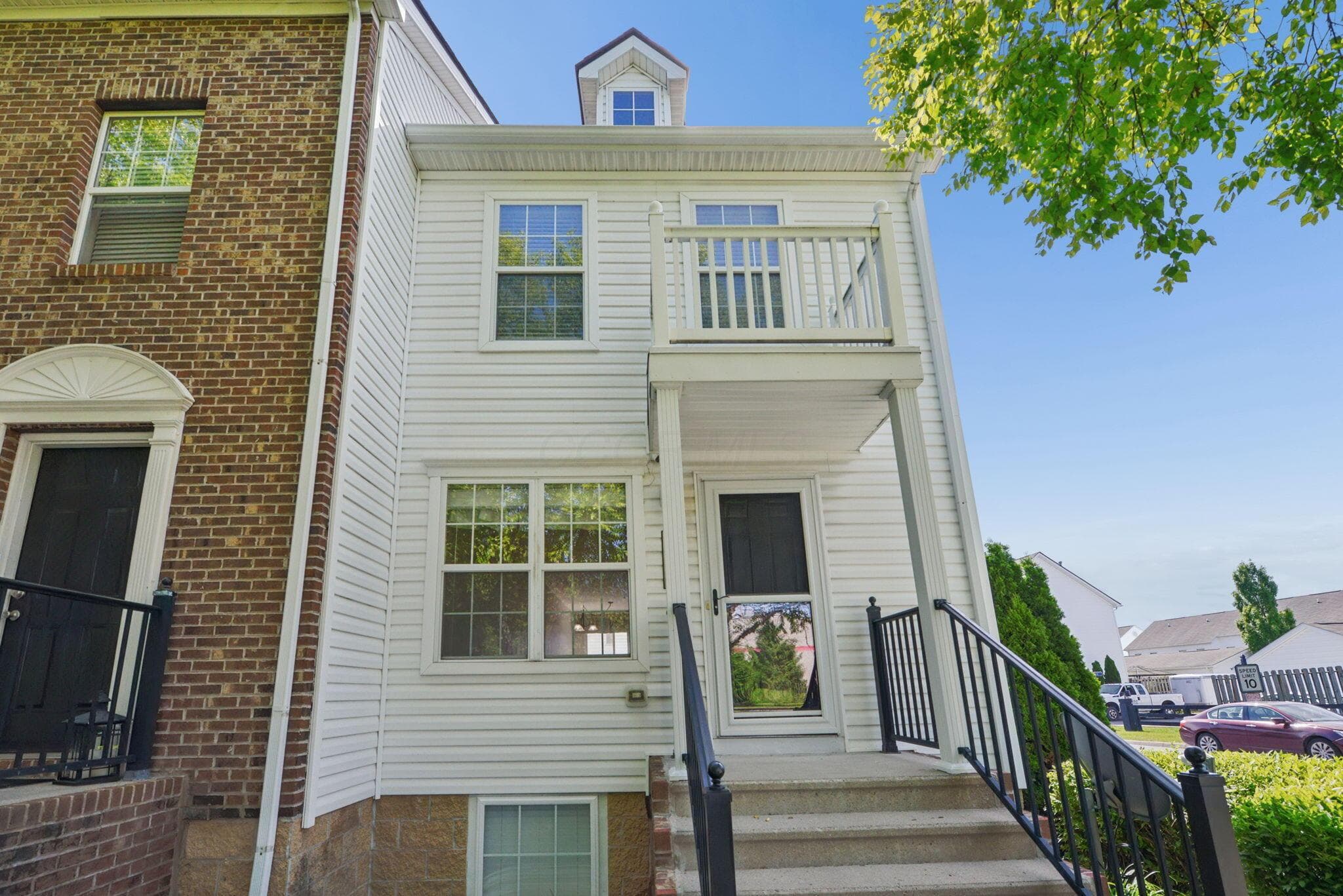 7470 Sancus Boulevard, Columbus, OH 43085