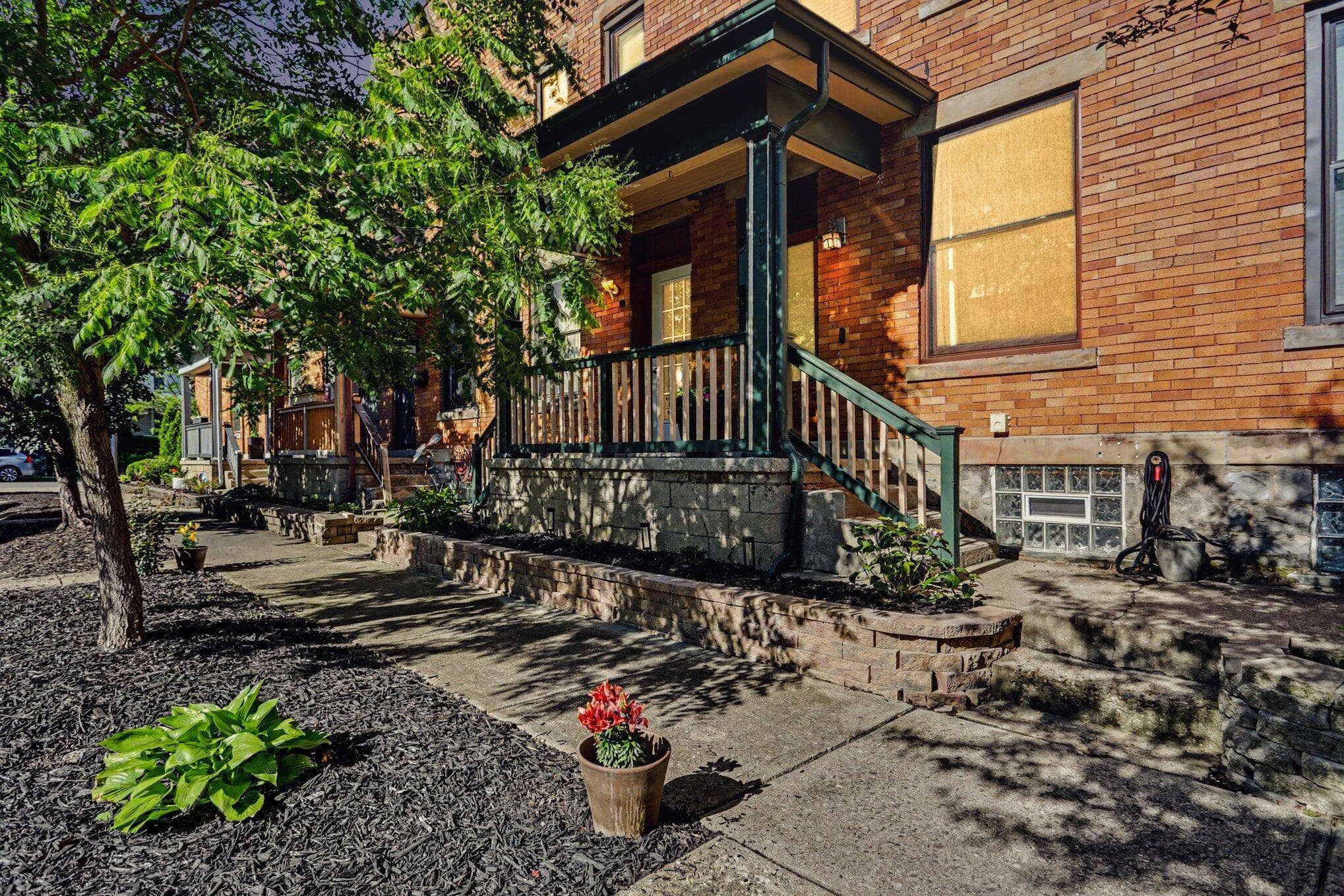 982 Highland Street, Columbus, OH 43201
