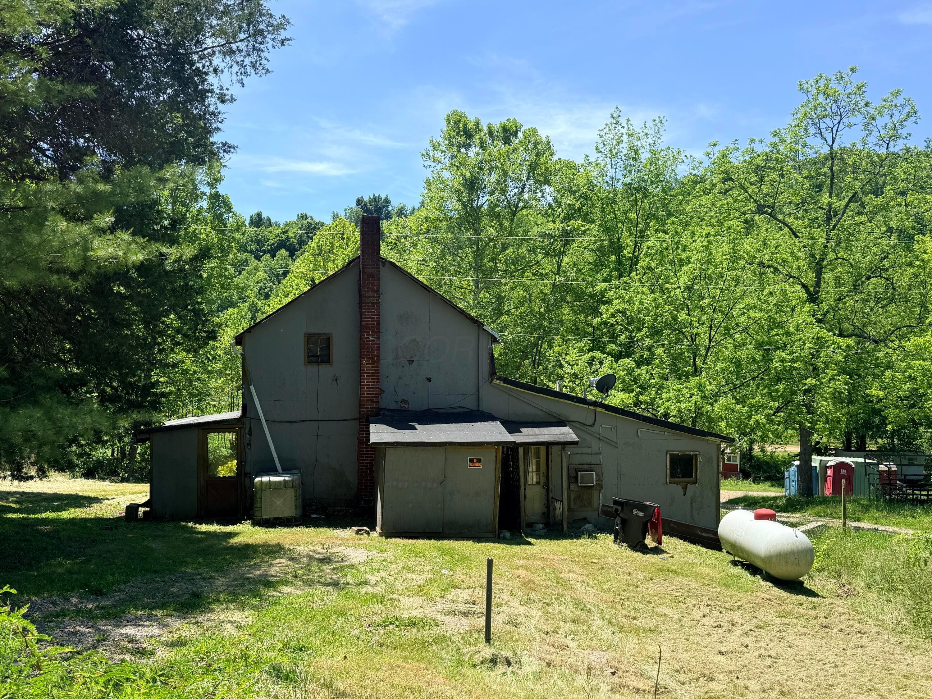 1280 Moody Hollow Road, Blue Rock, OH