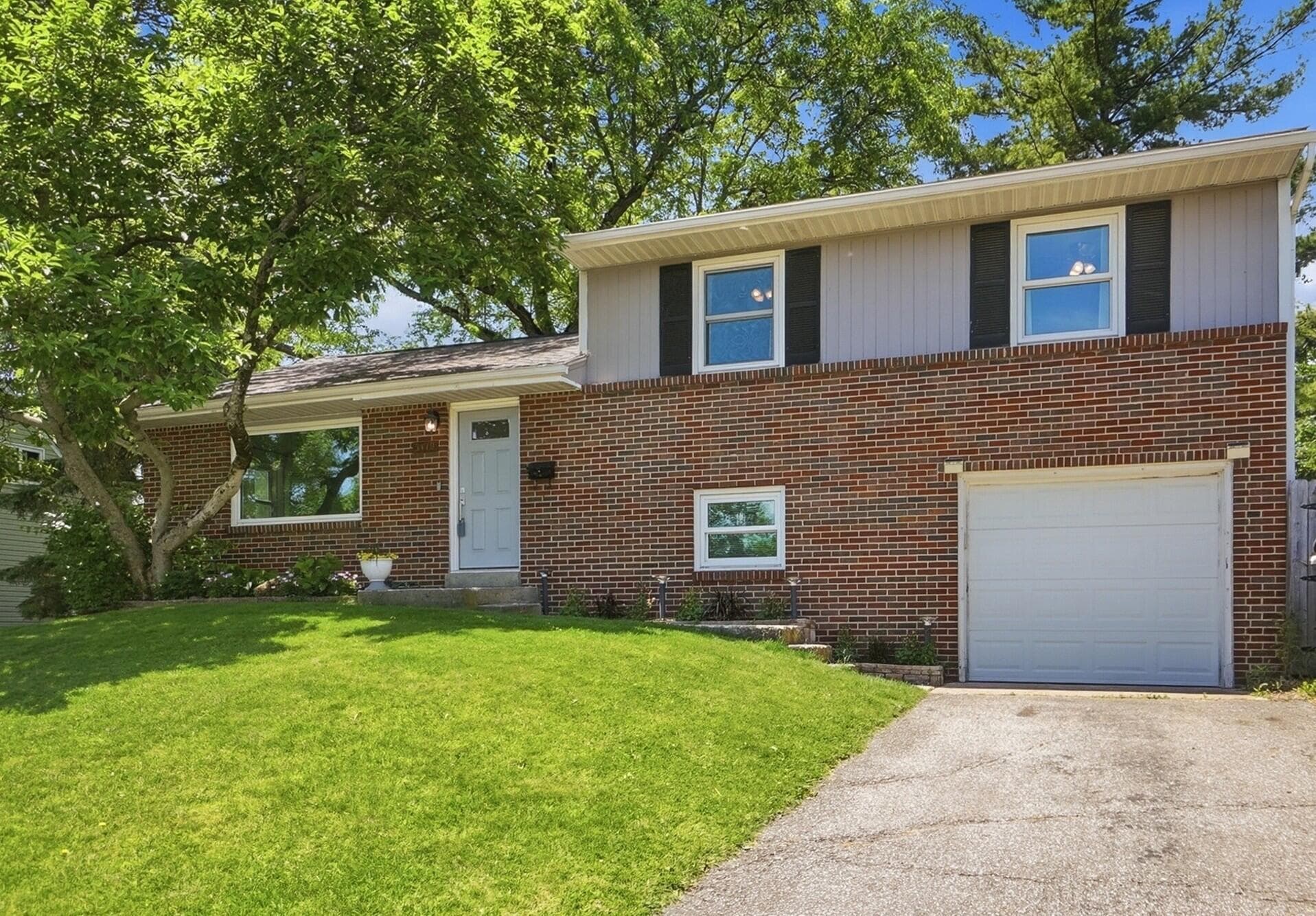 3419 Clearview Avenue, Columbus, OH 43221