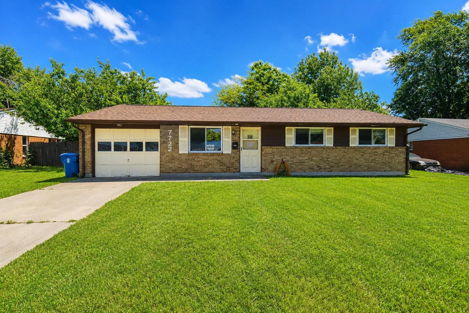 7722 Shalamar Drive, Dayton, OH 45424