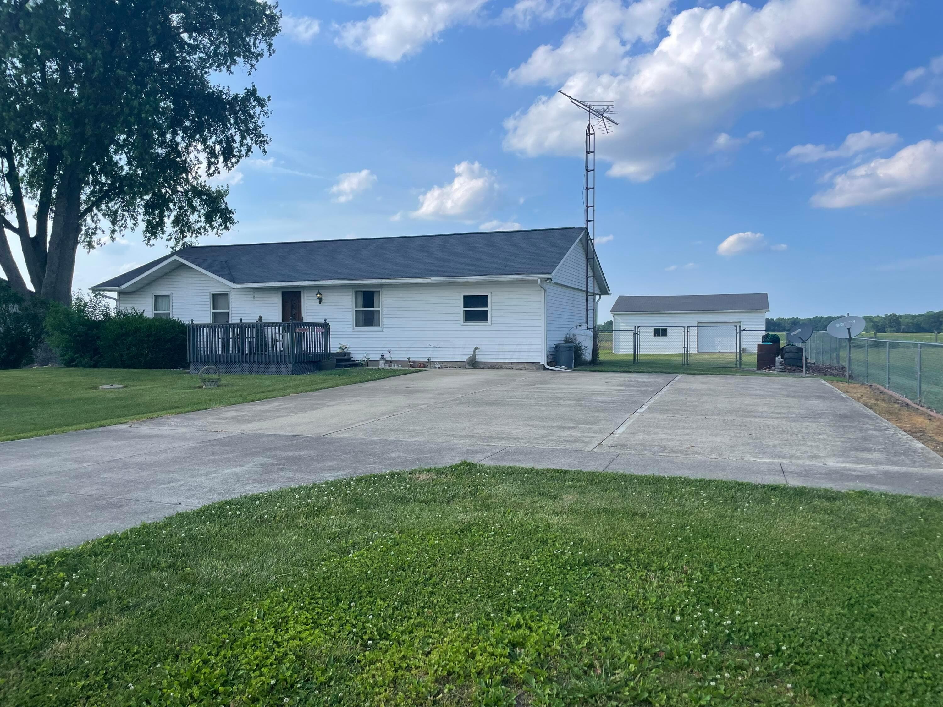 9639 Cook Yankeetown Road NE, Mount Sterling, OH 43143