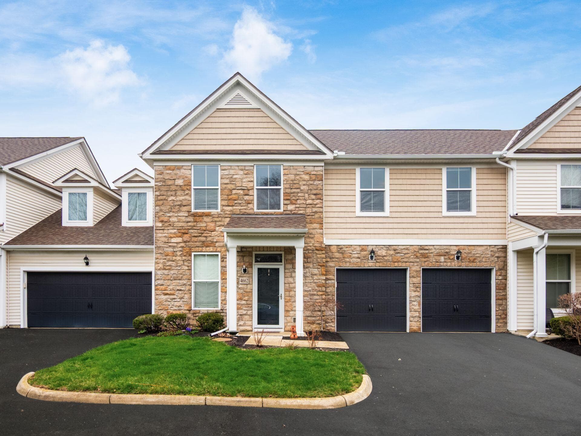4662 Trademark Trail #42, Hilliard, OH 43026