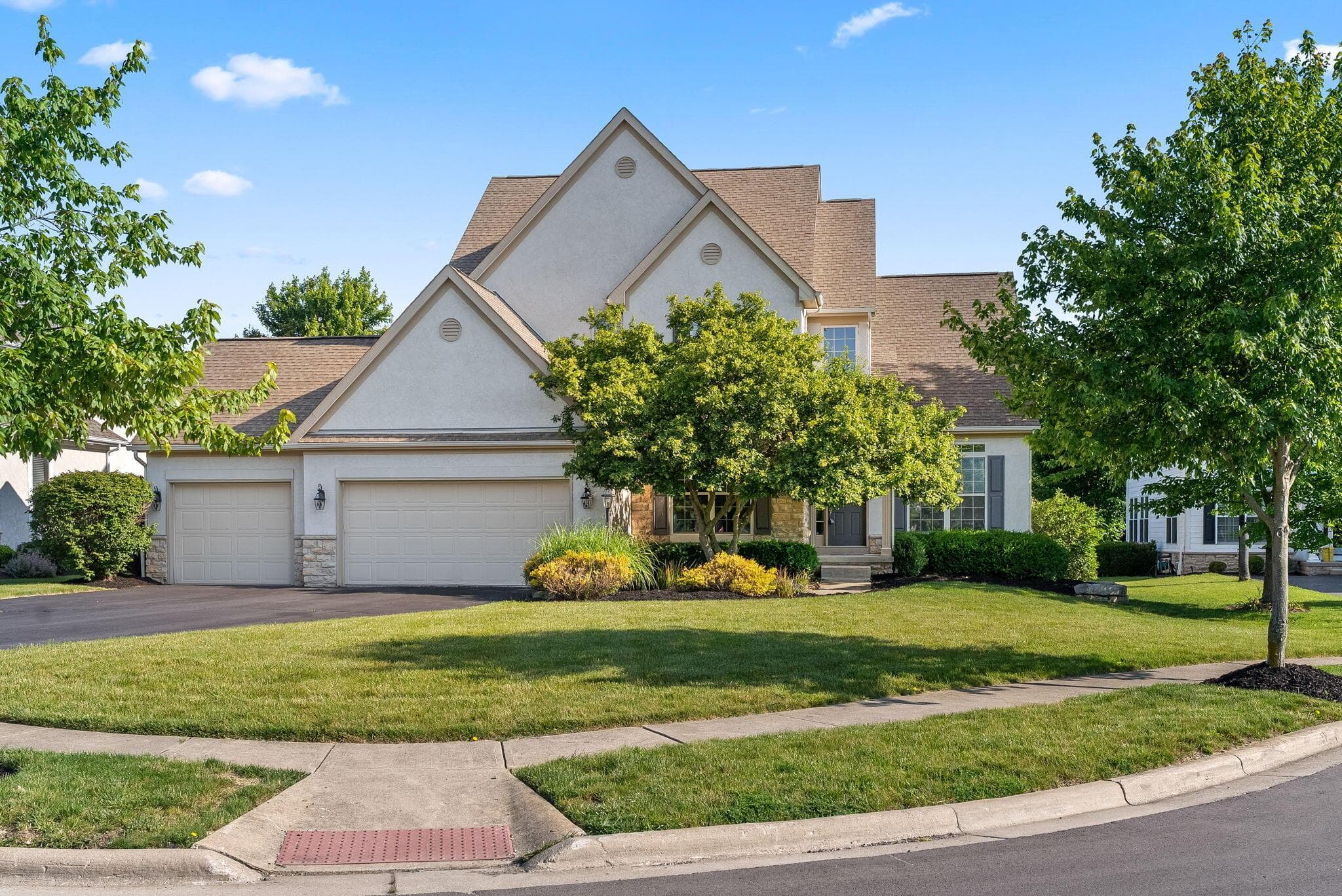5964 Baronscourt Way, Dublin, OH 43016