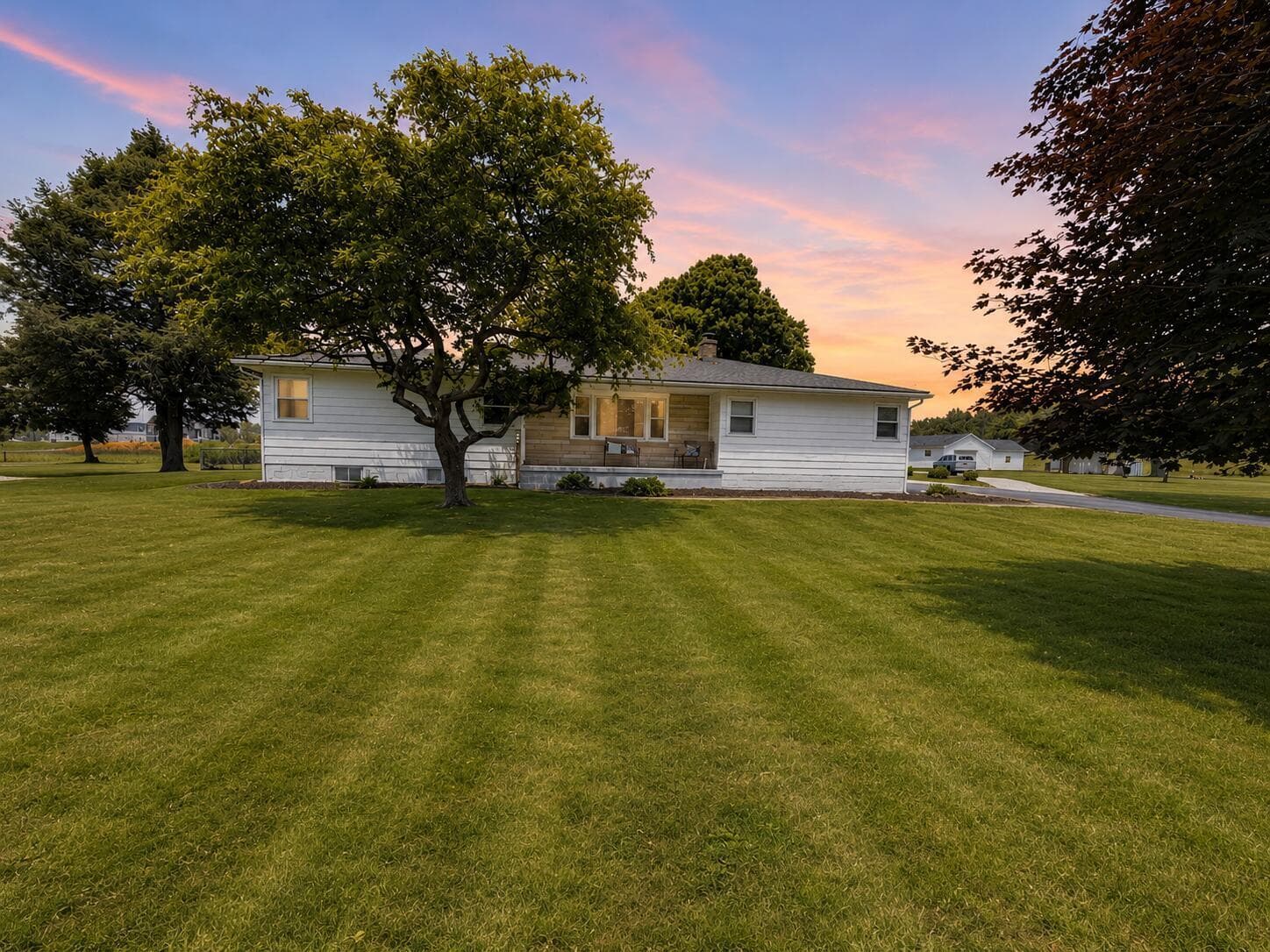 17863 Coshocton Road, Mount Vernon, OH 43050