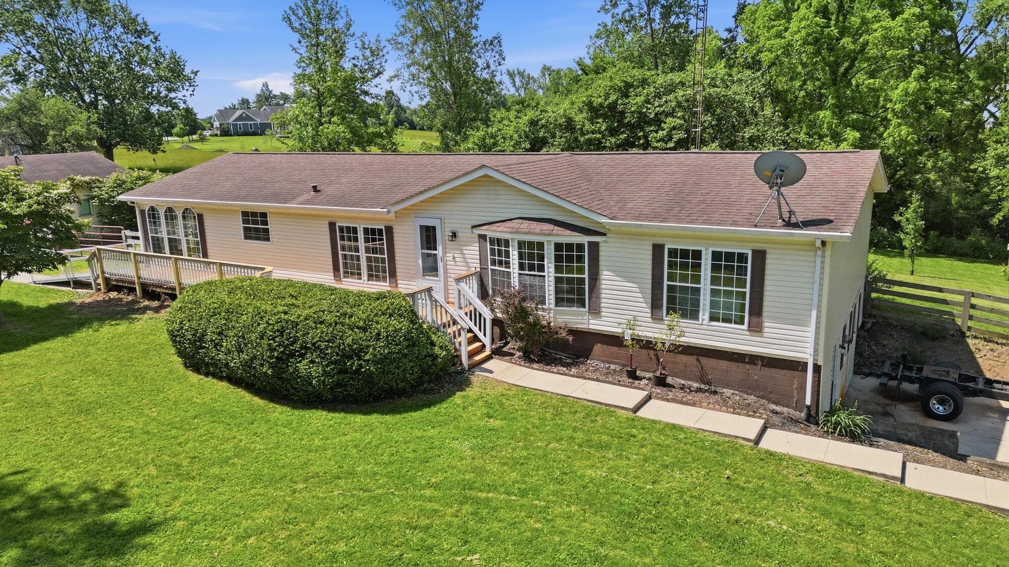 3751 Lundy Lane, London, OH 43140