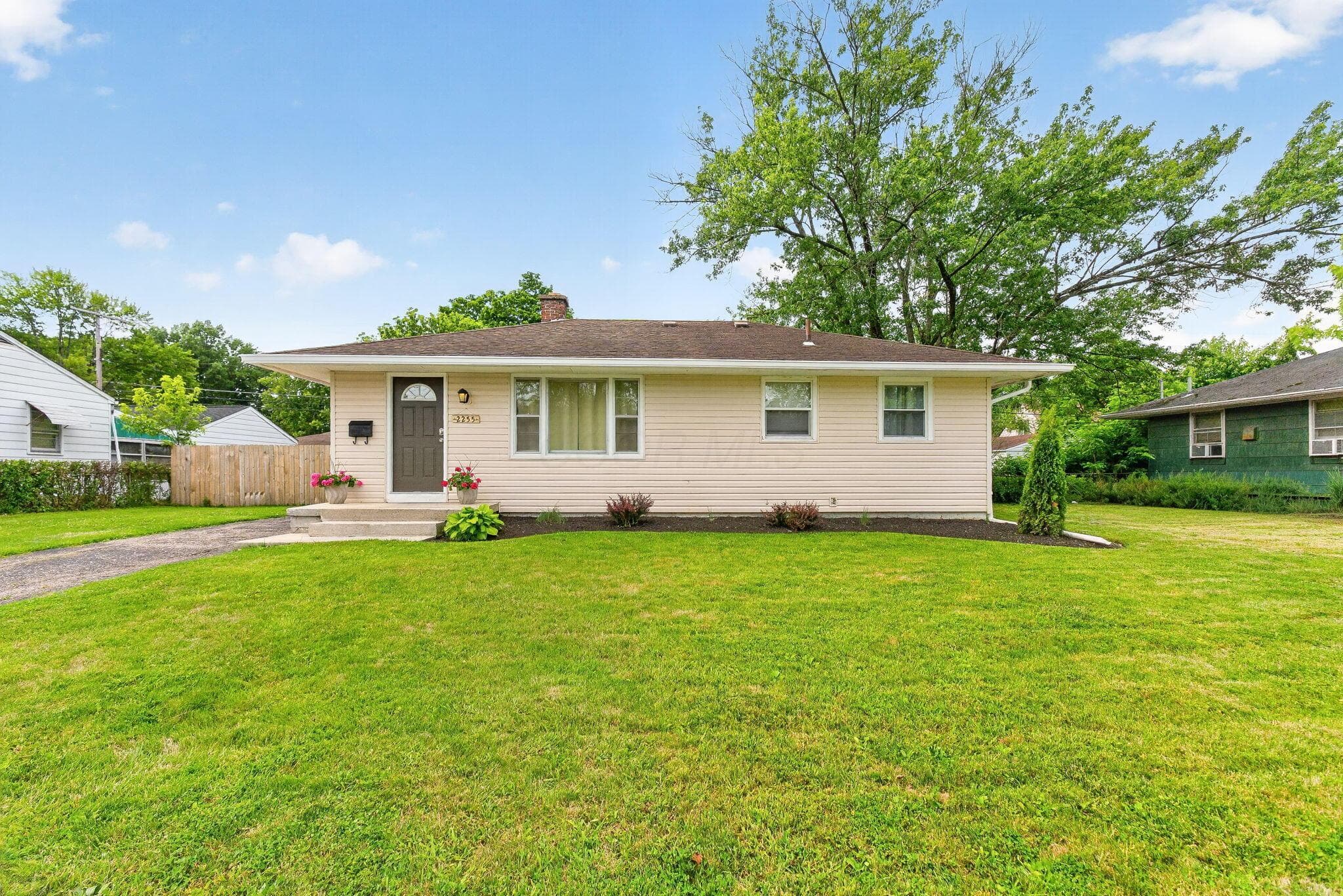2255 Fenton Street, Columbus, OH 43224