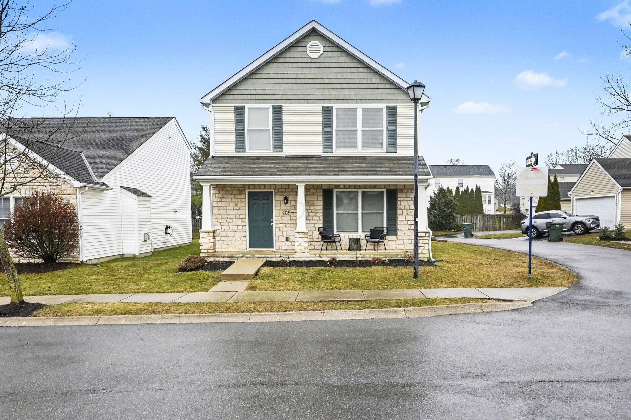 9335 Polaris Green Drive, Columbus, OH 43240