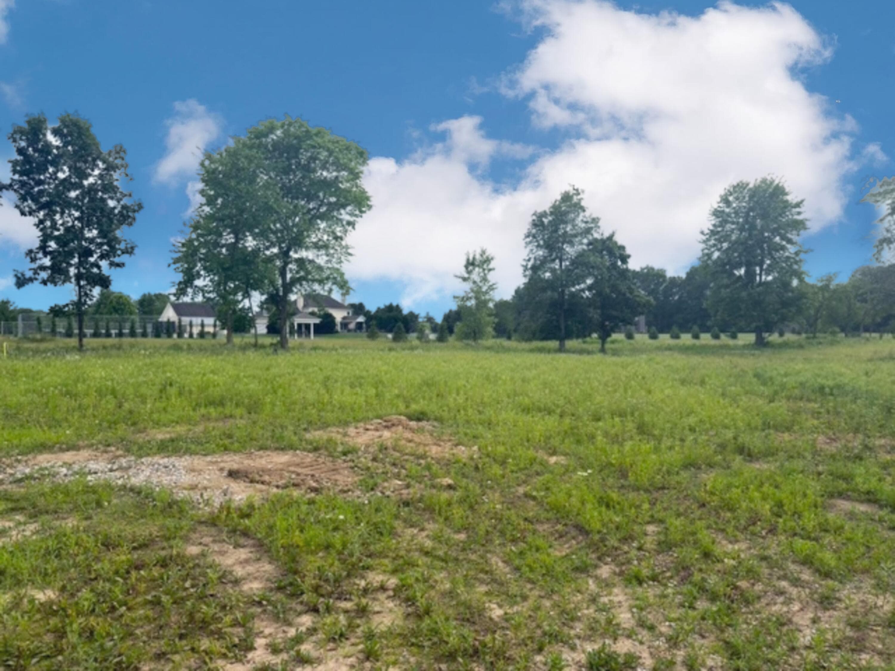 1911 Liberty Trails, Delaware, OH 43015