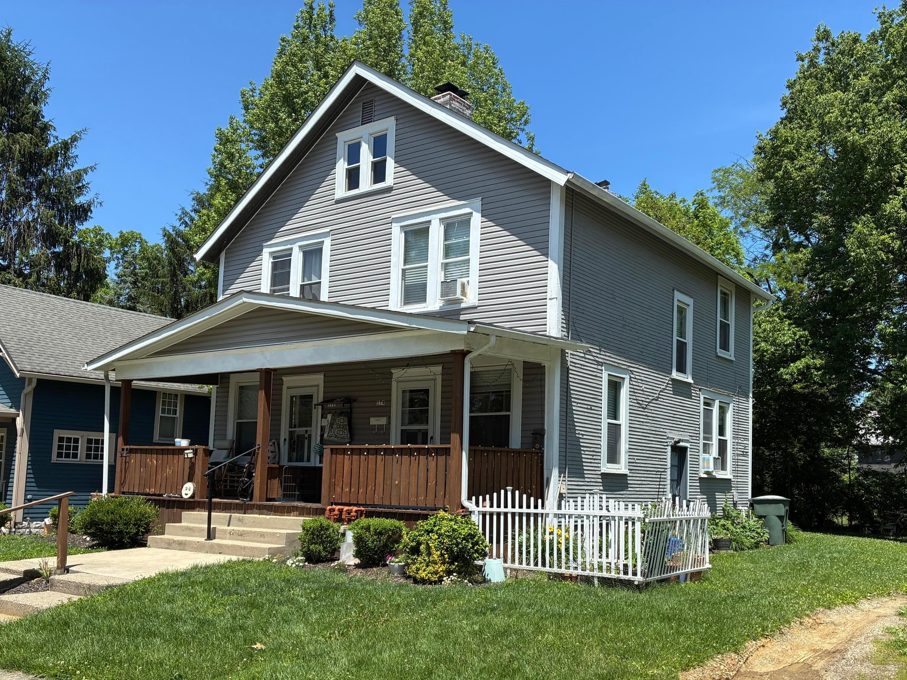 172-174 Clinton Heights Avenue, Columbus, OH 43202