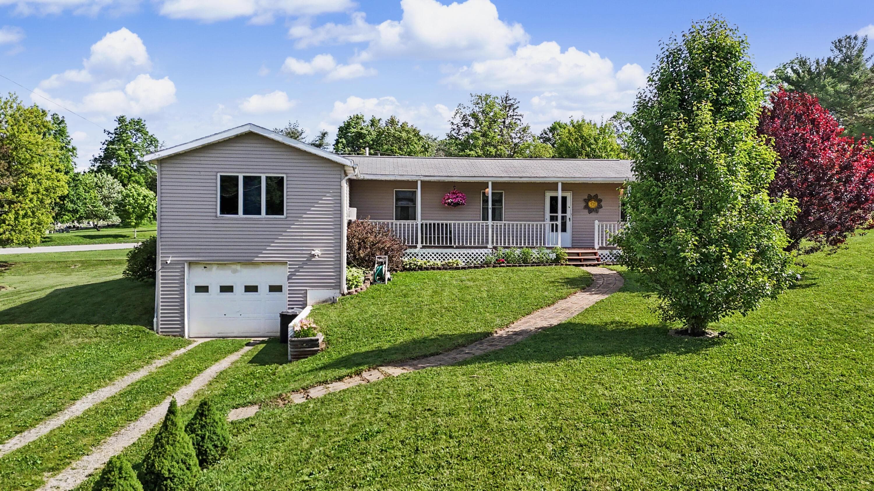 14 Fast Street, Ashland, OH 44805