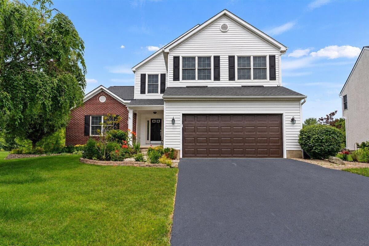 4545 Gary Way, Hilliard, OH 43026