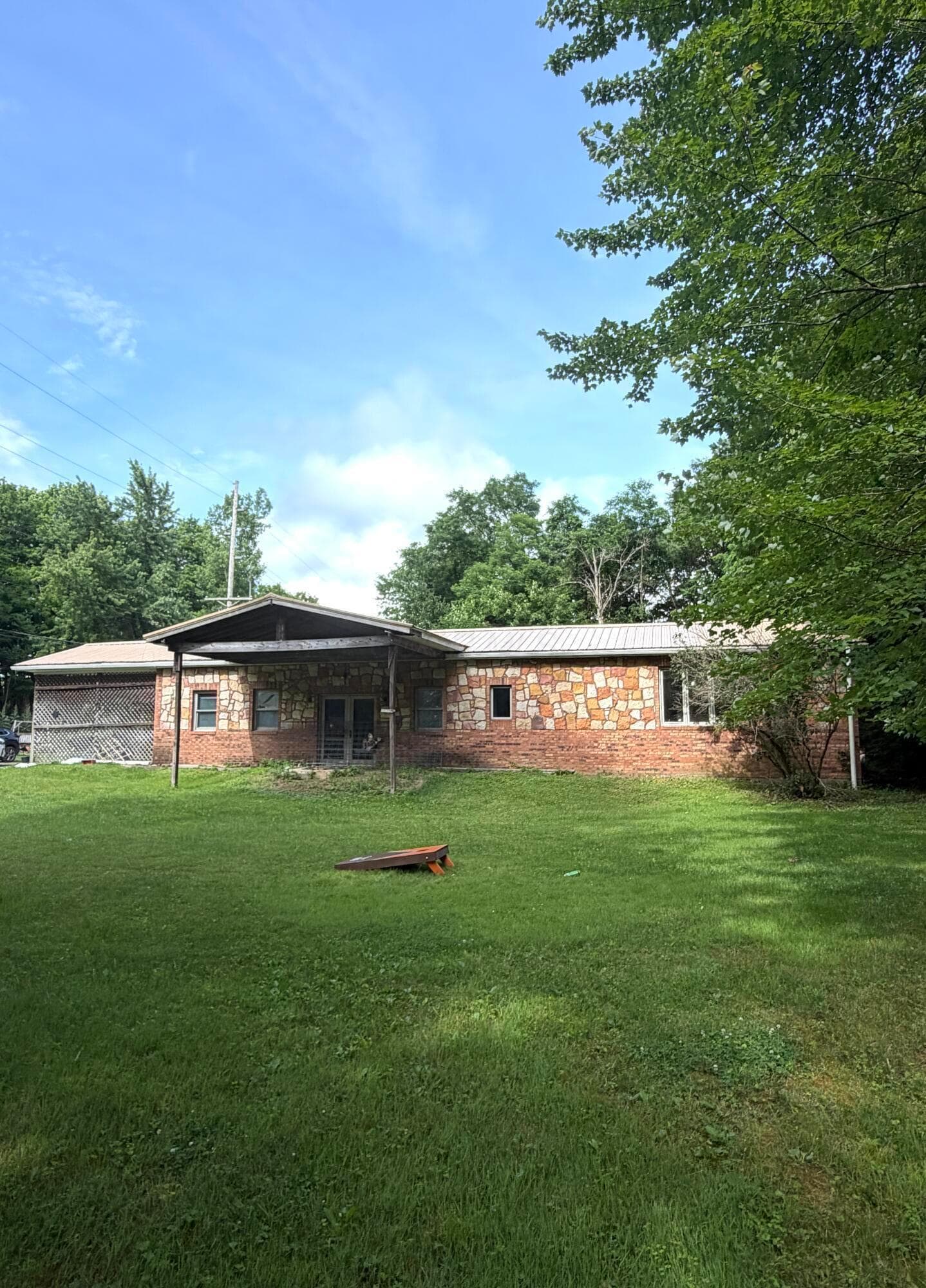 450 E Brown Street, New Lexington, OH 43764