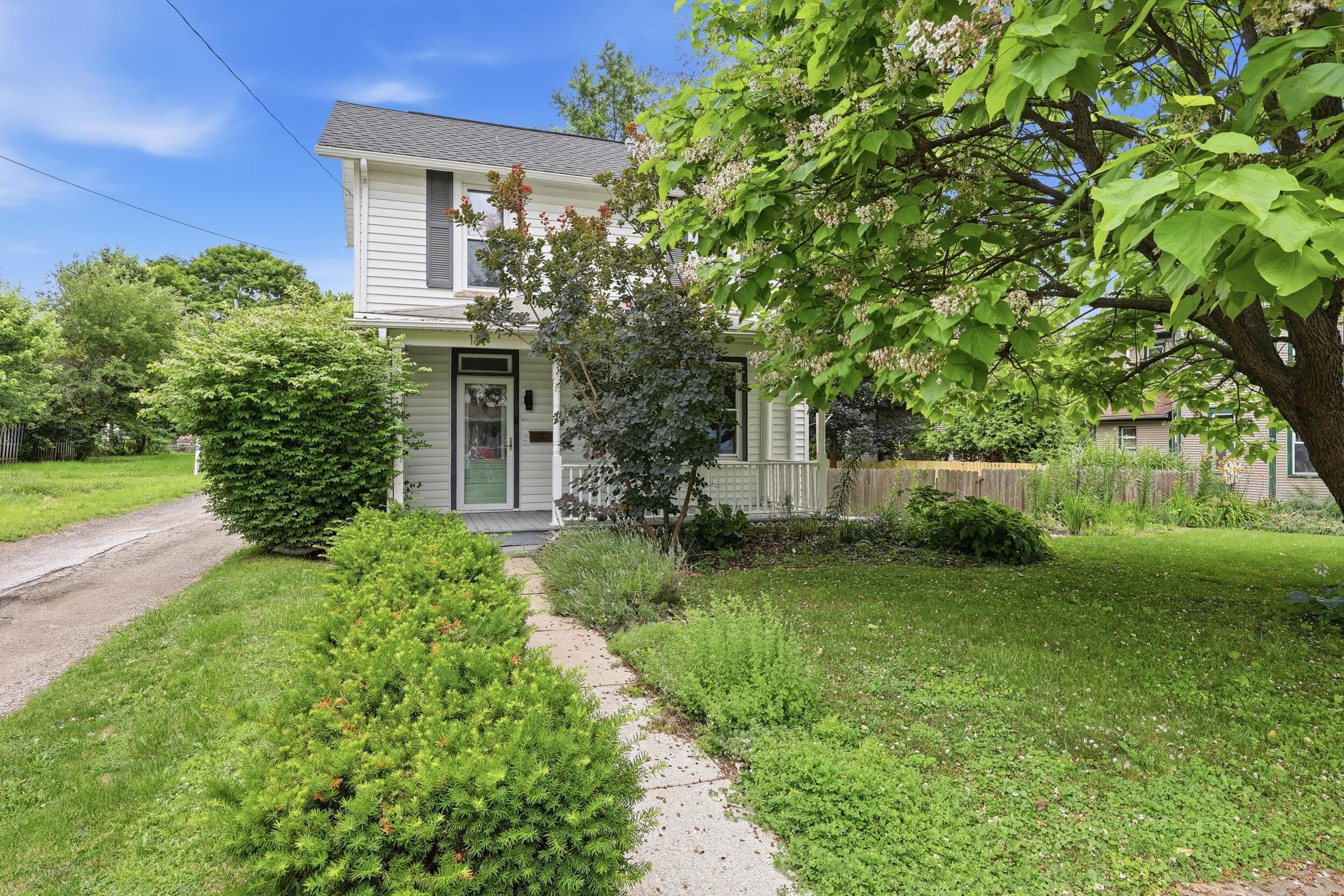 131 Front Street, Groveport, OH 43125