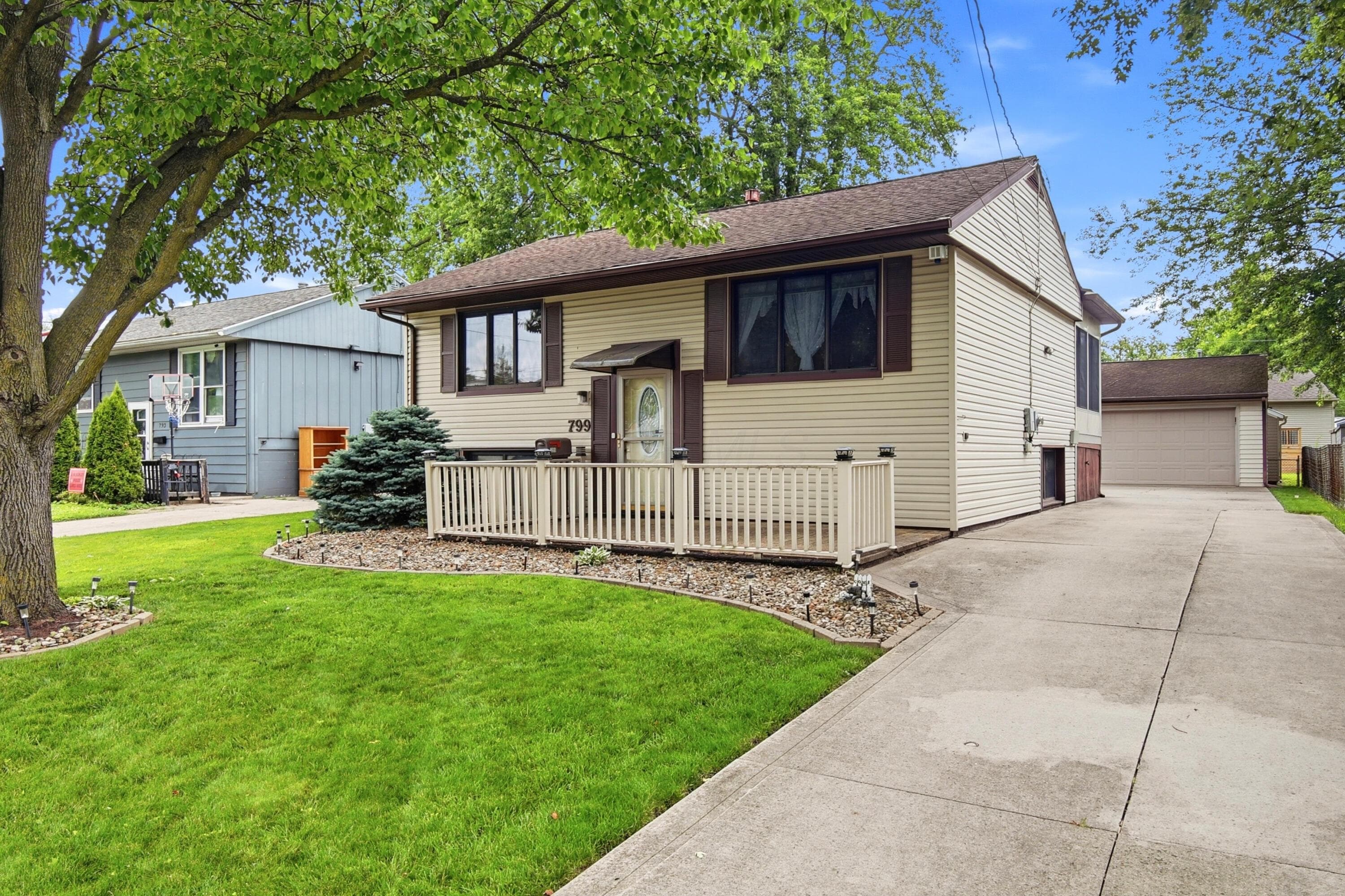 799 Vancouver Drive, Marion, OH 43302