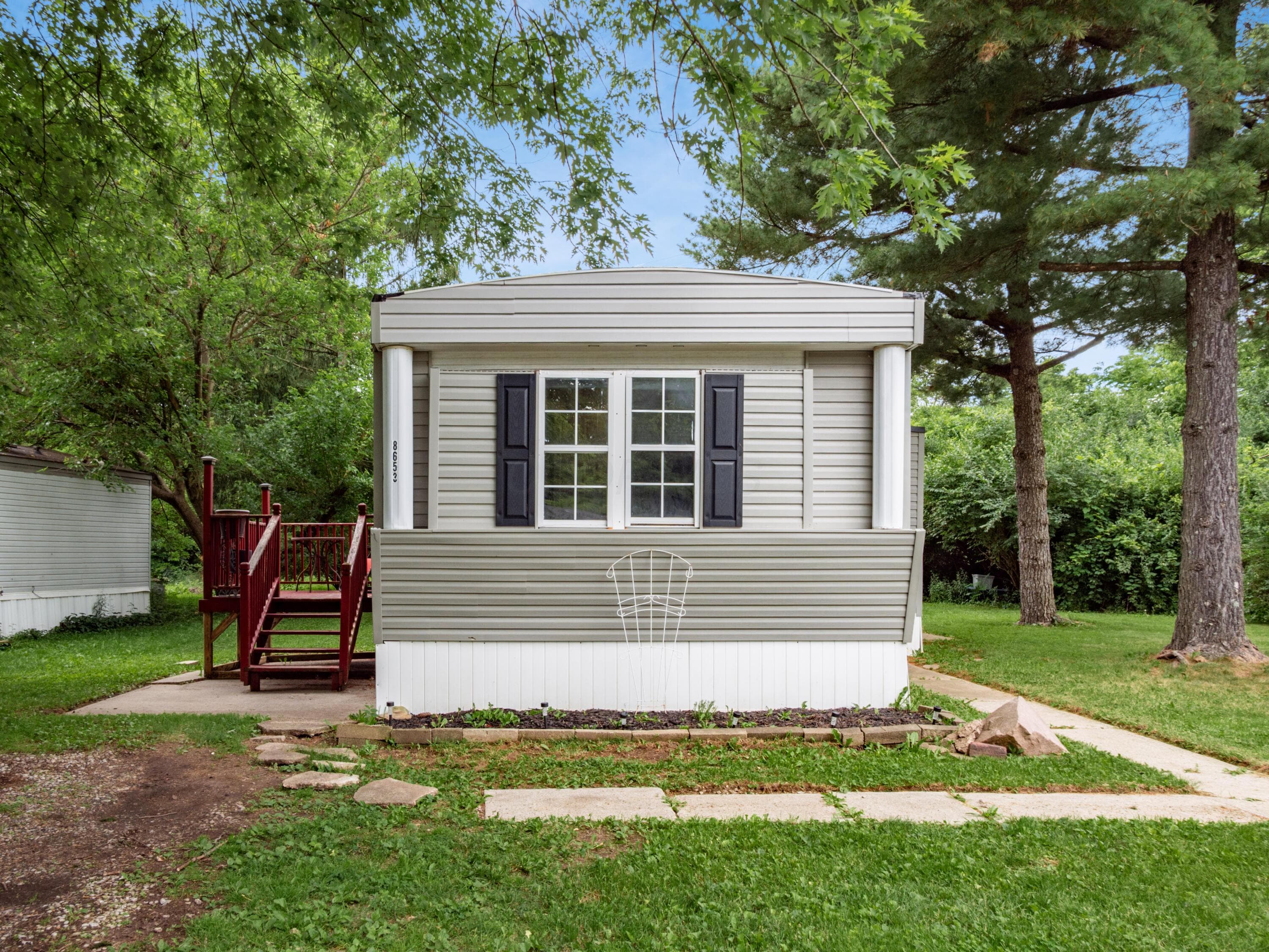 8653 Hollyhock Lane, Orient, OH 43146
