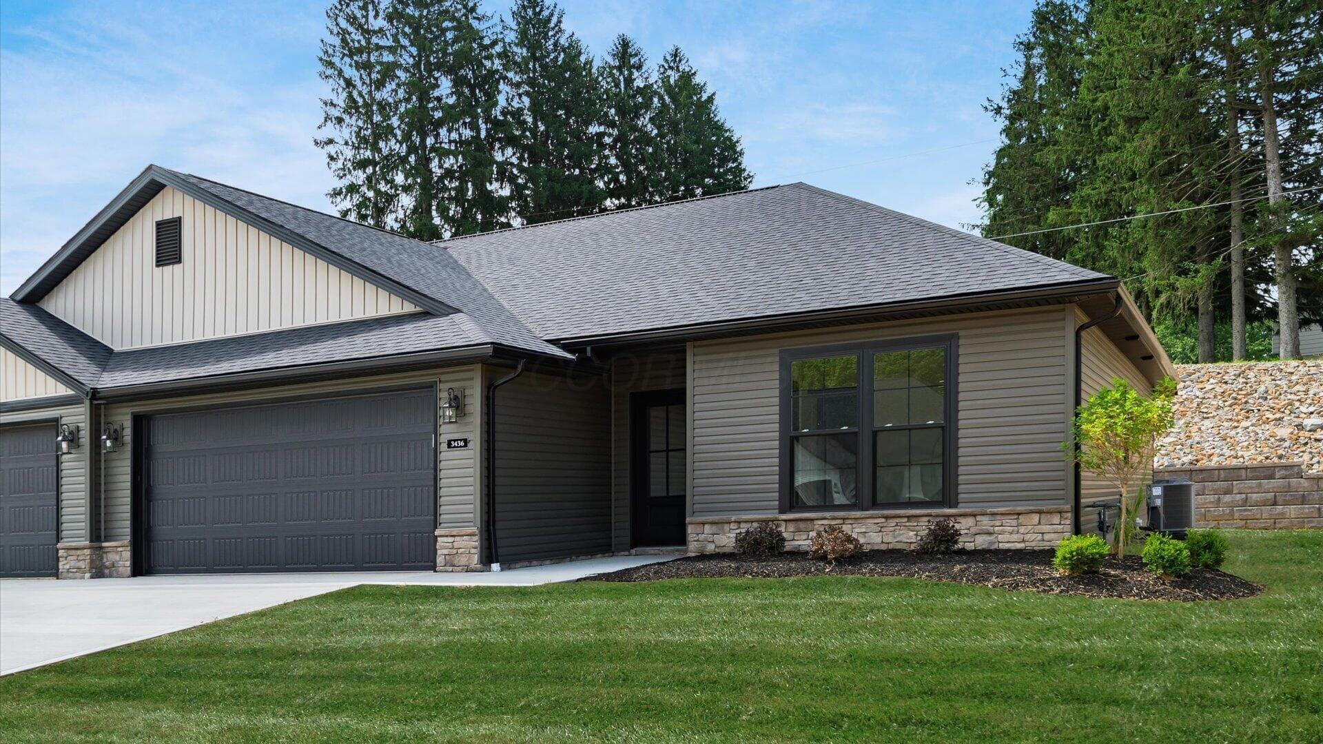 3436 Jamestown Drive, Zanesville, OH 43701