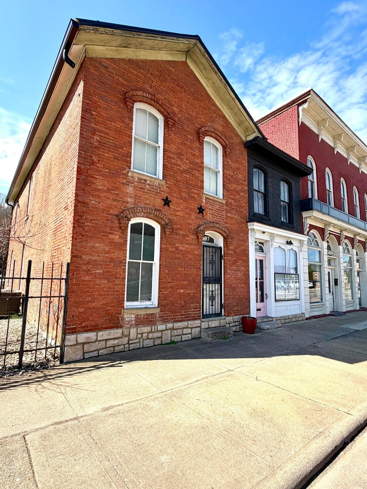 605 Putnam Ave Avenue, Zanesville, OH 43701