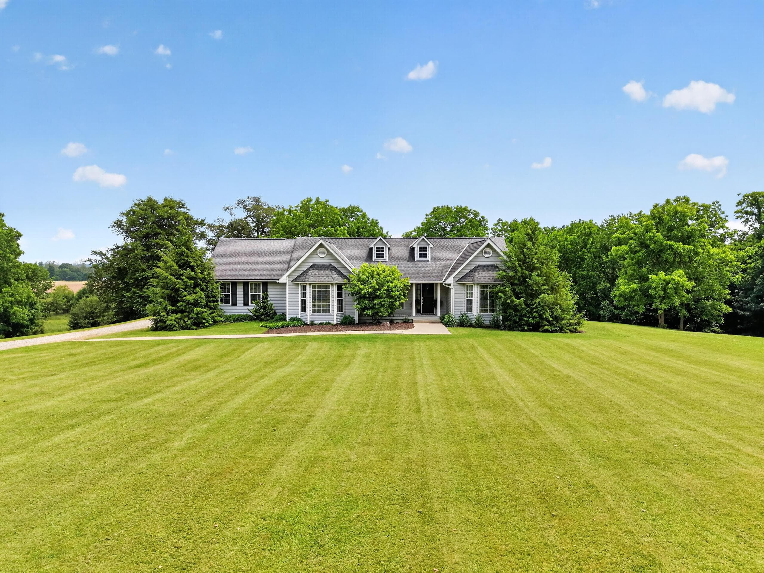 16880 Pinkley Road, Fredericktown, OH 43019