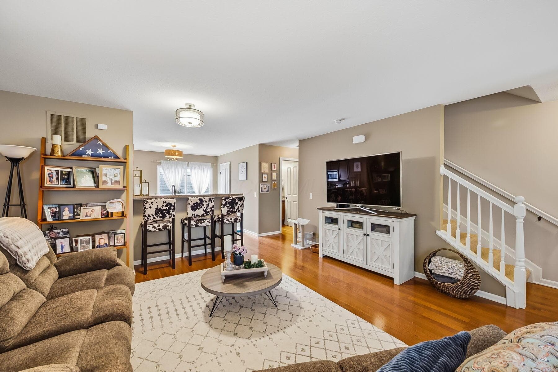 6403 Walnut Fork Drive, Westerville, OH 43081