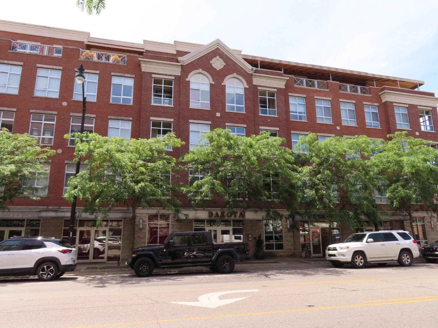 845 N High Street #407, Columbus, OH 43215