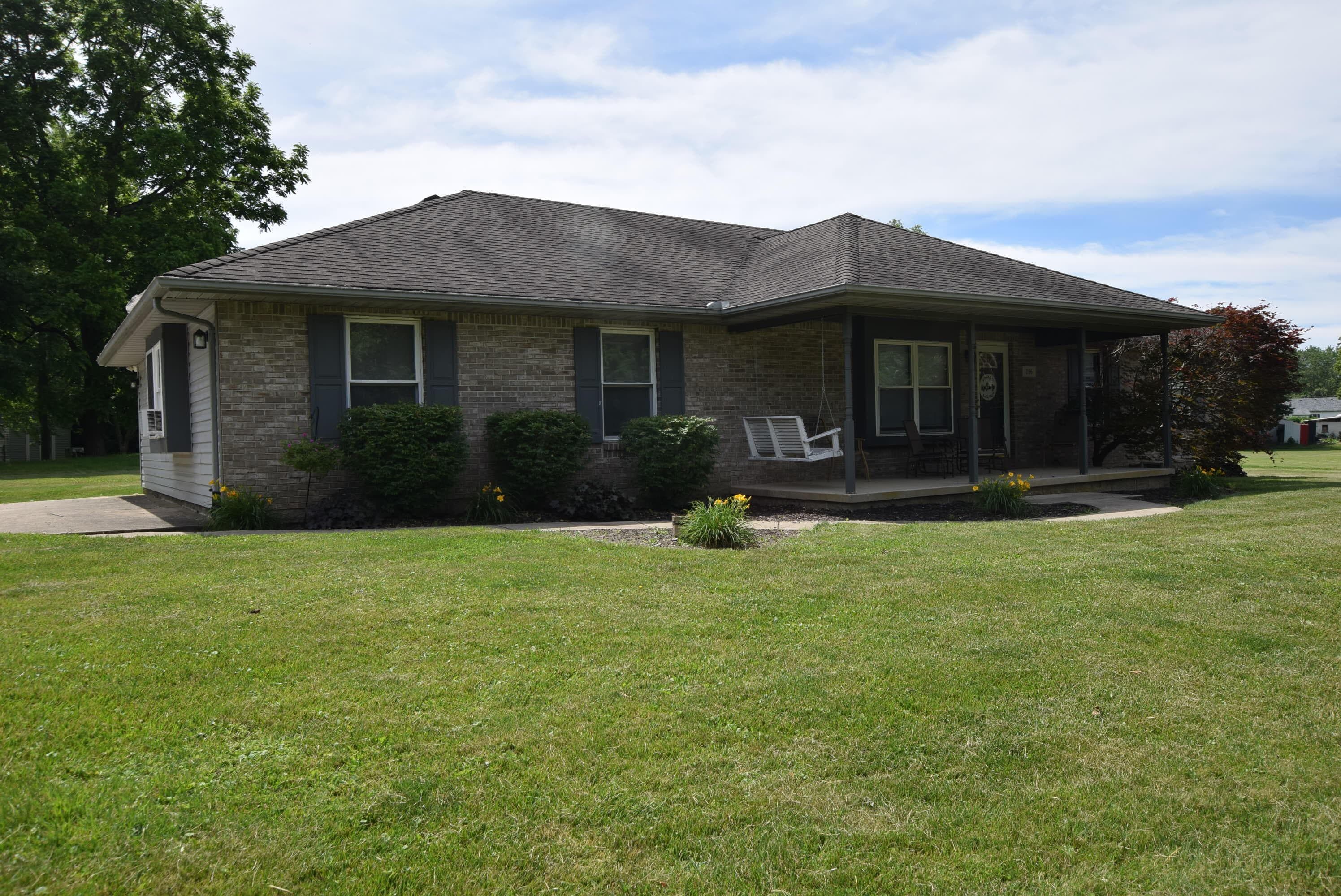 216 E 4th Street, Christiansburg, OH
