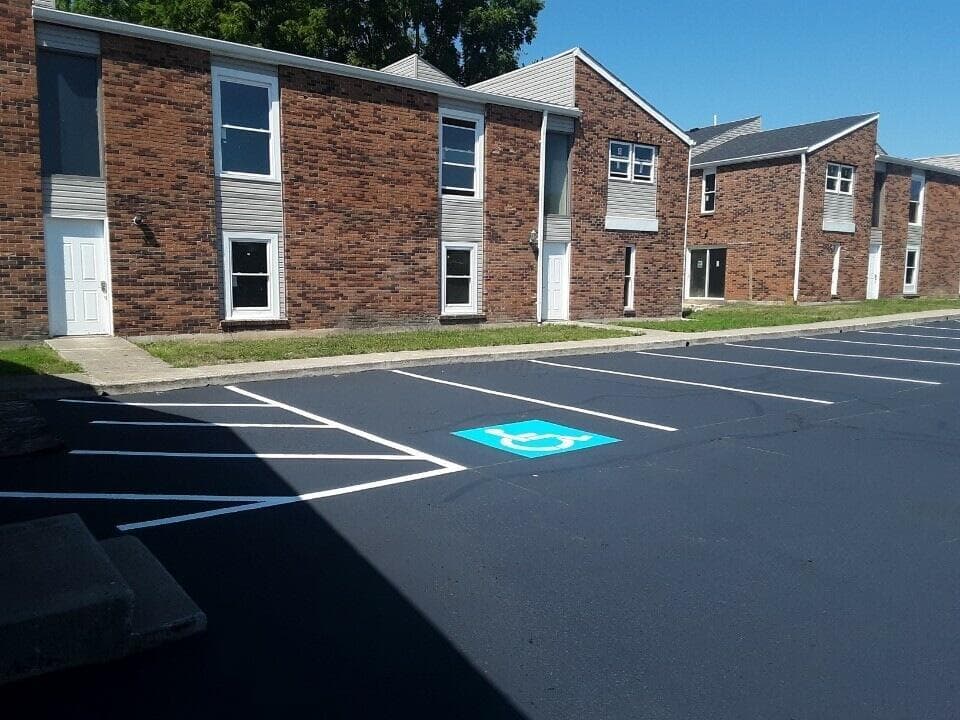 251-253 W High Street, London, OH 43140