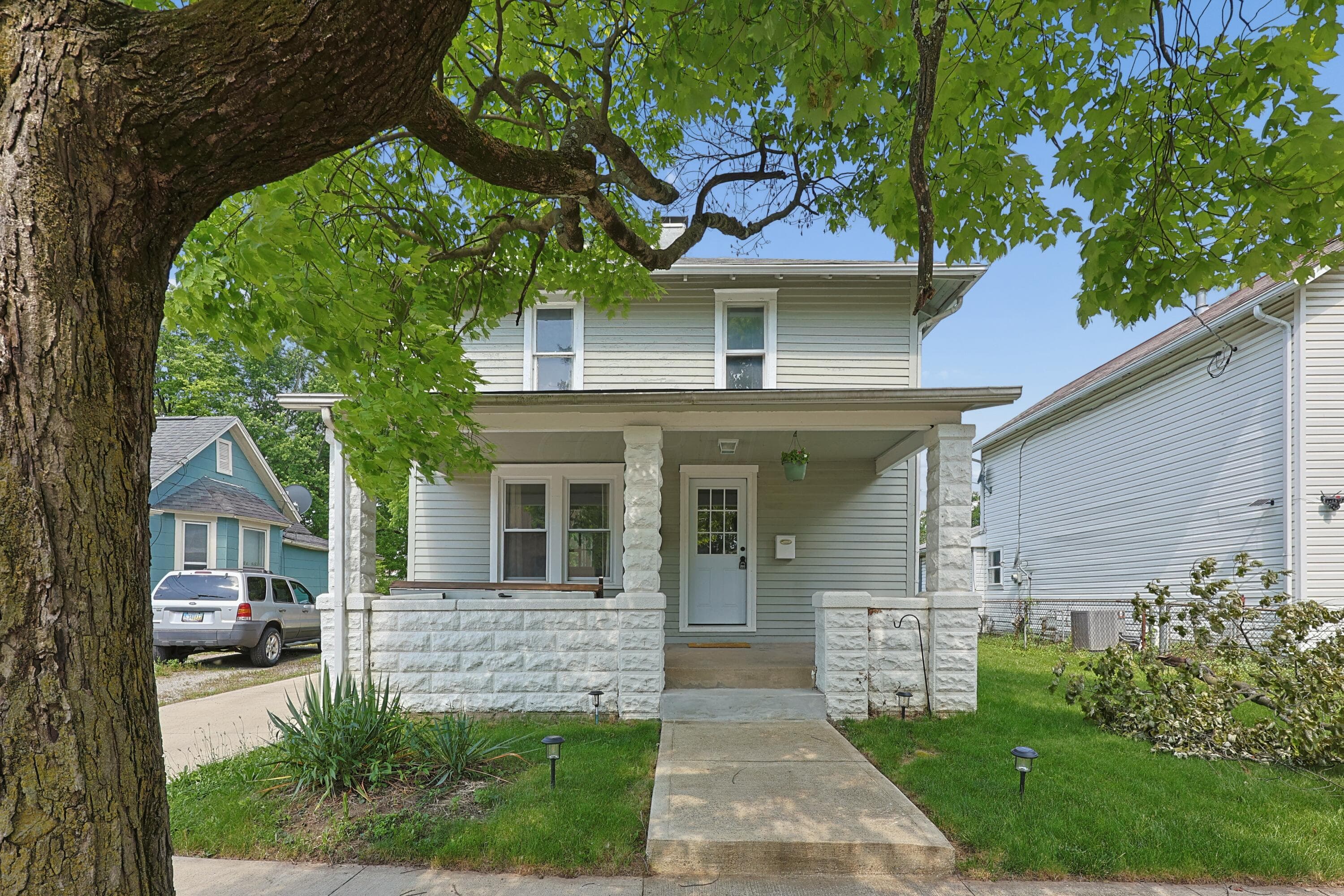 23 Pound Street, Newark, OH 43055
