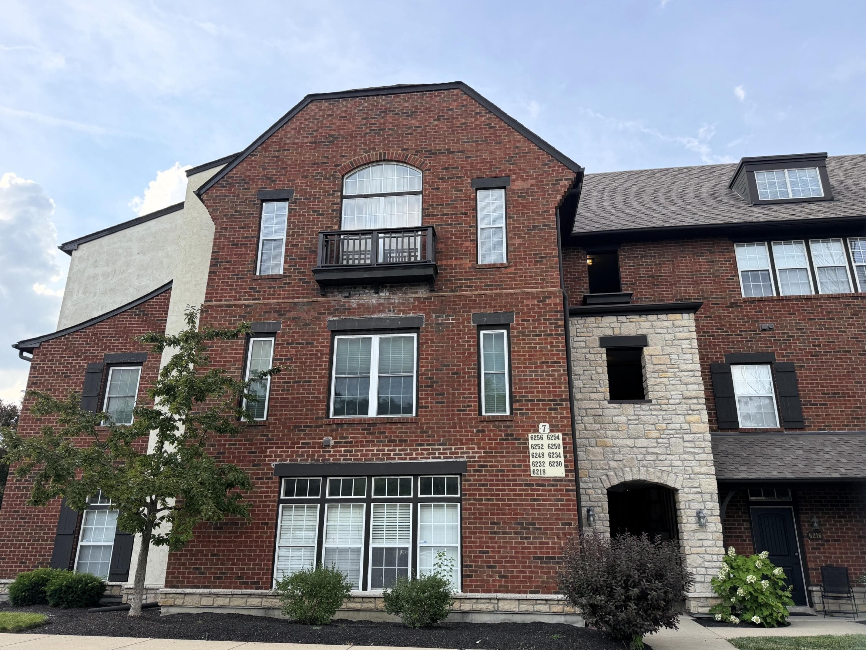 6256 Inishmore Lane, Dublin, OH 43017