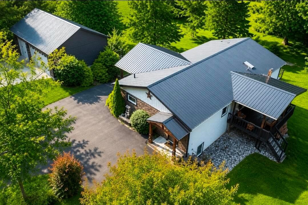 229 Green Valley Drive, Howard, OH 43028