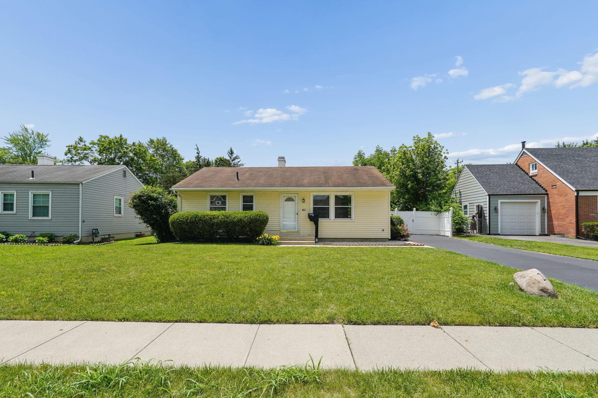 263 Carilla Lane, Columbus, OH 43228